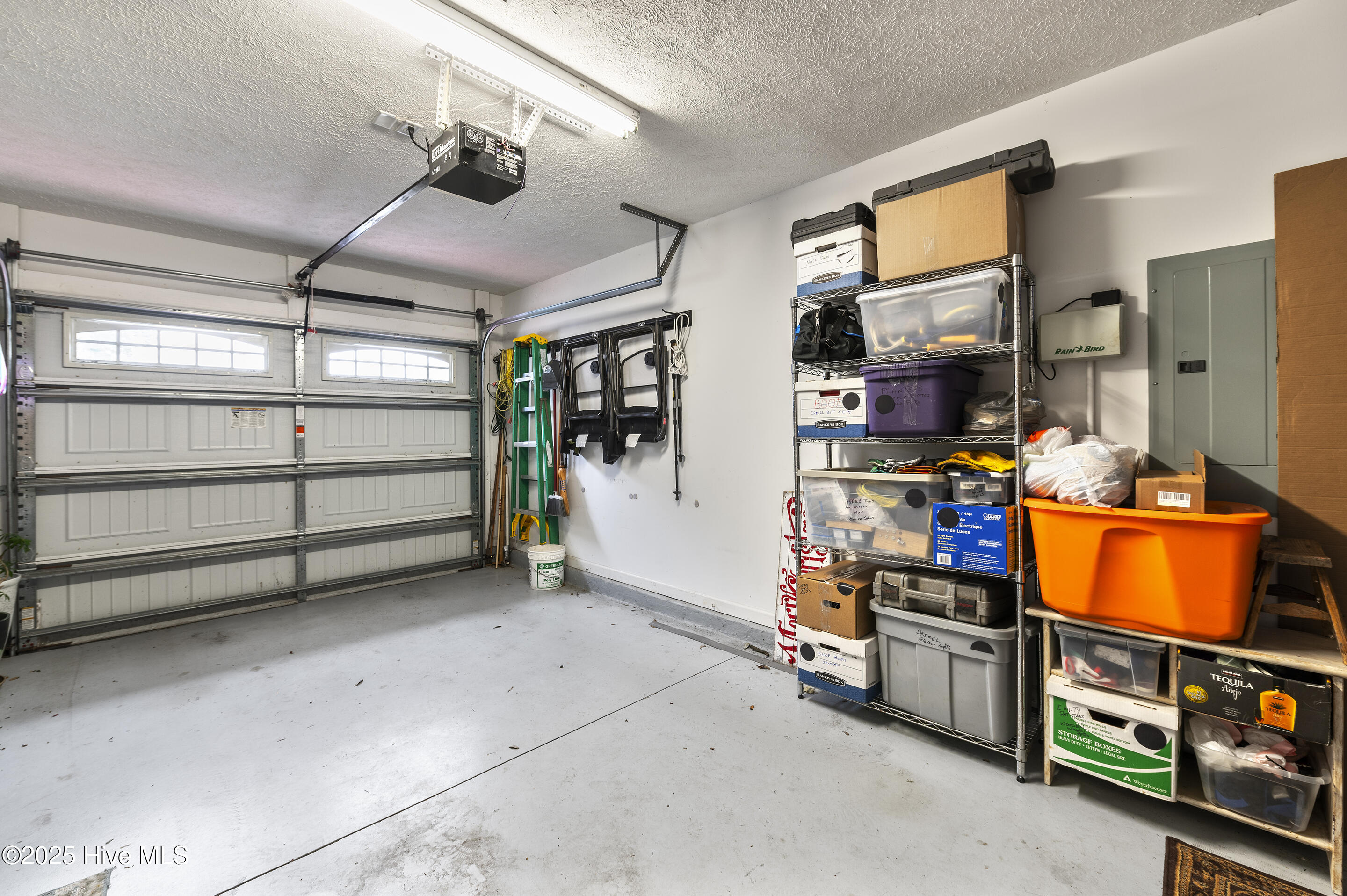 1110 Caney Court Property Photo 6