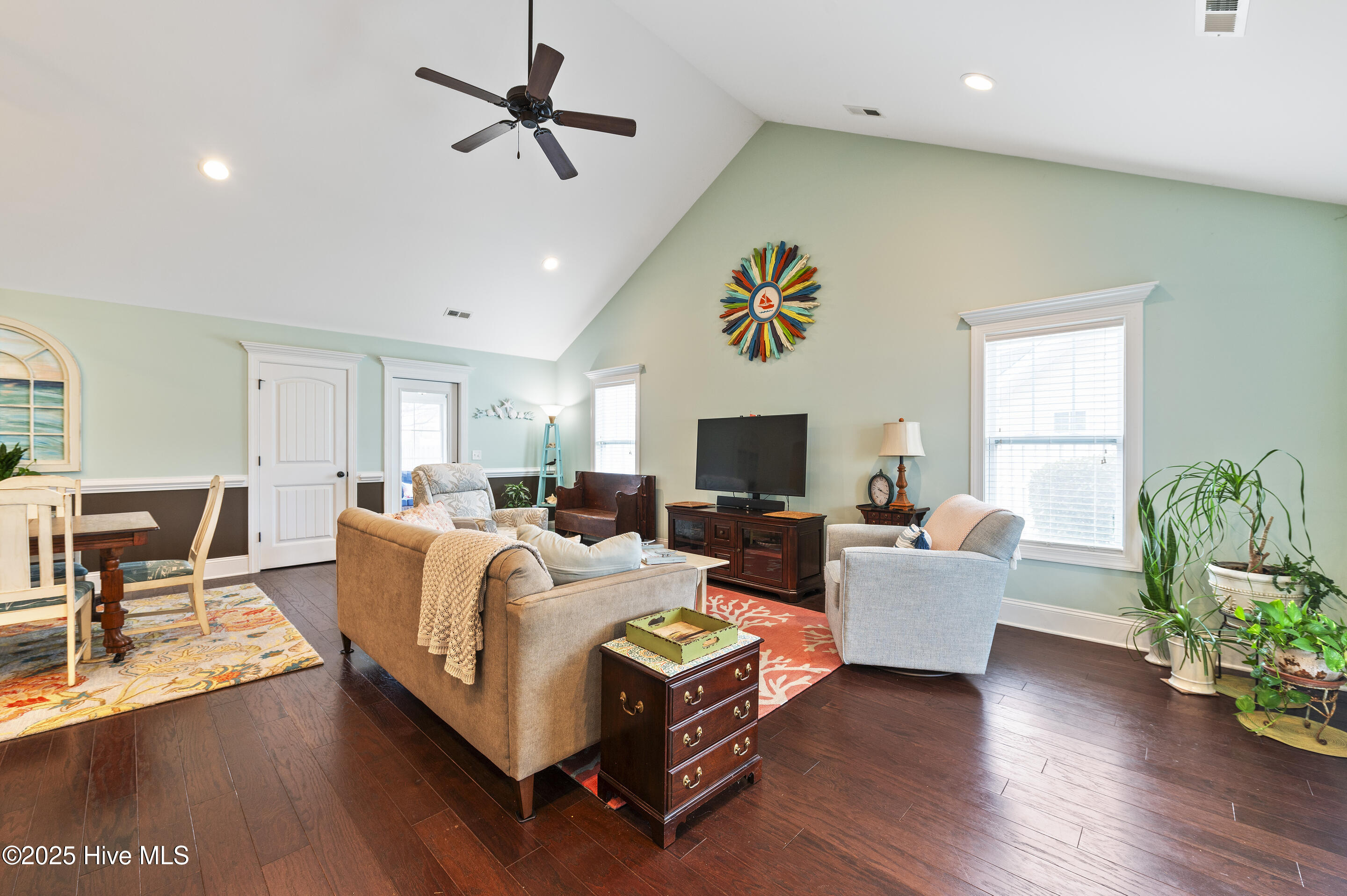 1110 Caney Court Property Photo 14