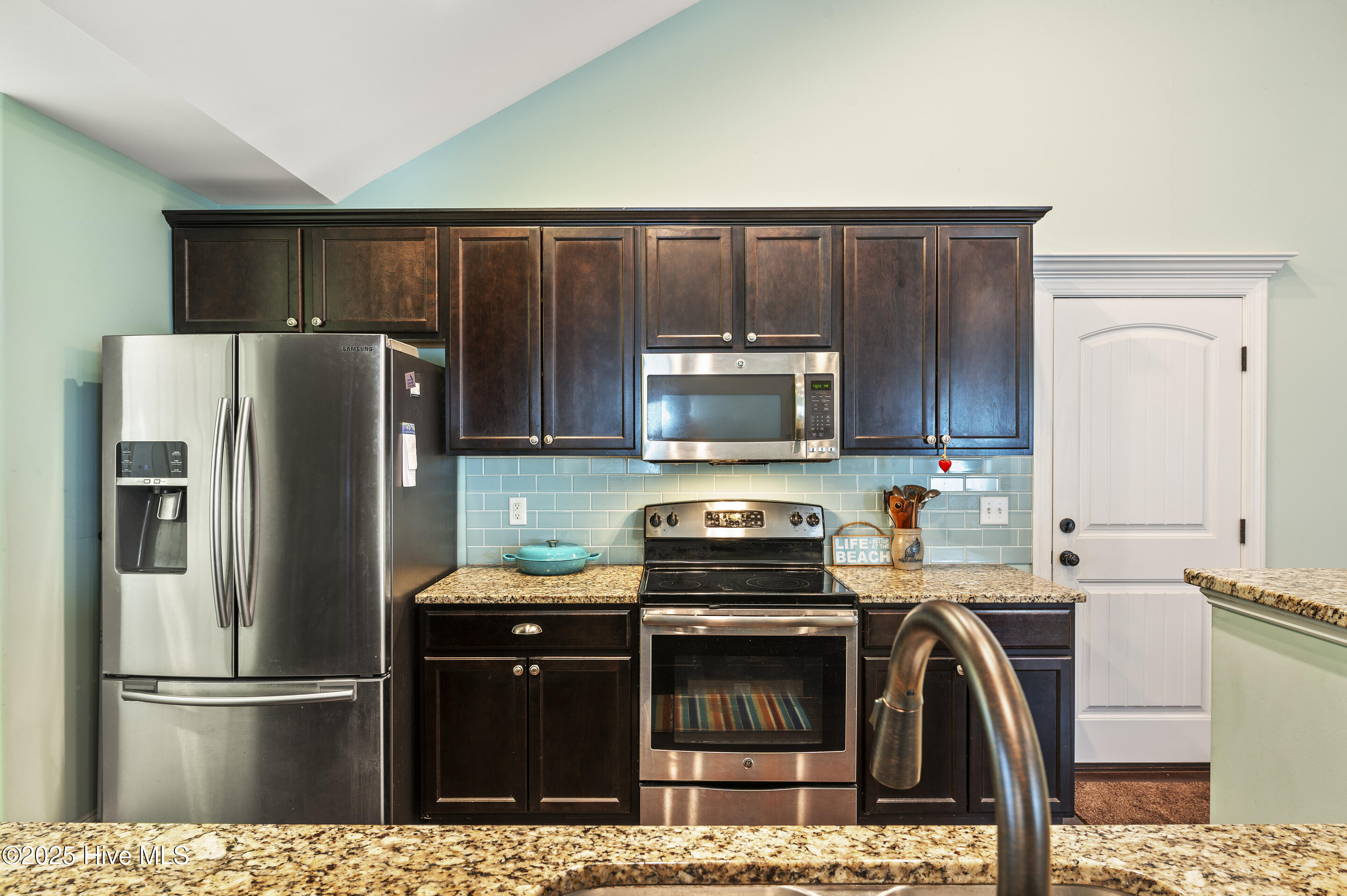 1110 Caney Court Property Photo 18