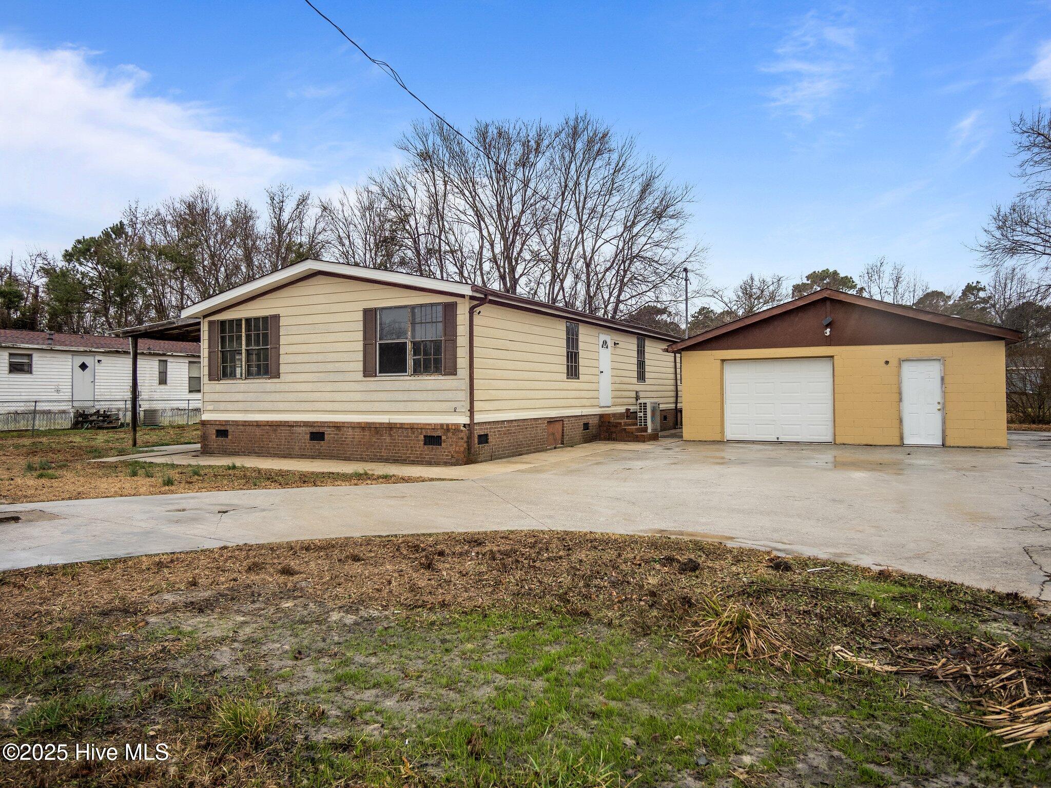 126 Harbord Drive Property Photo