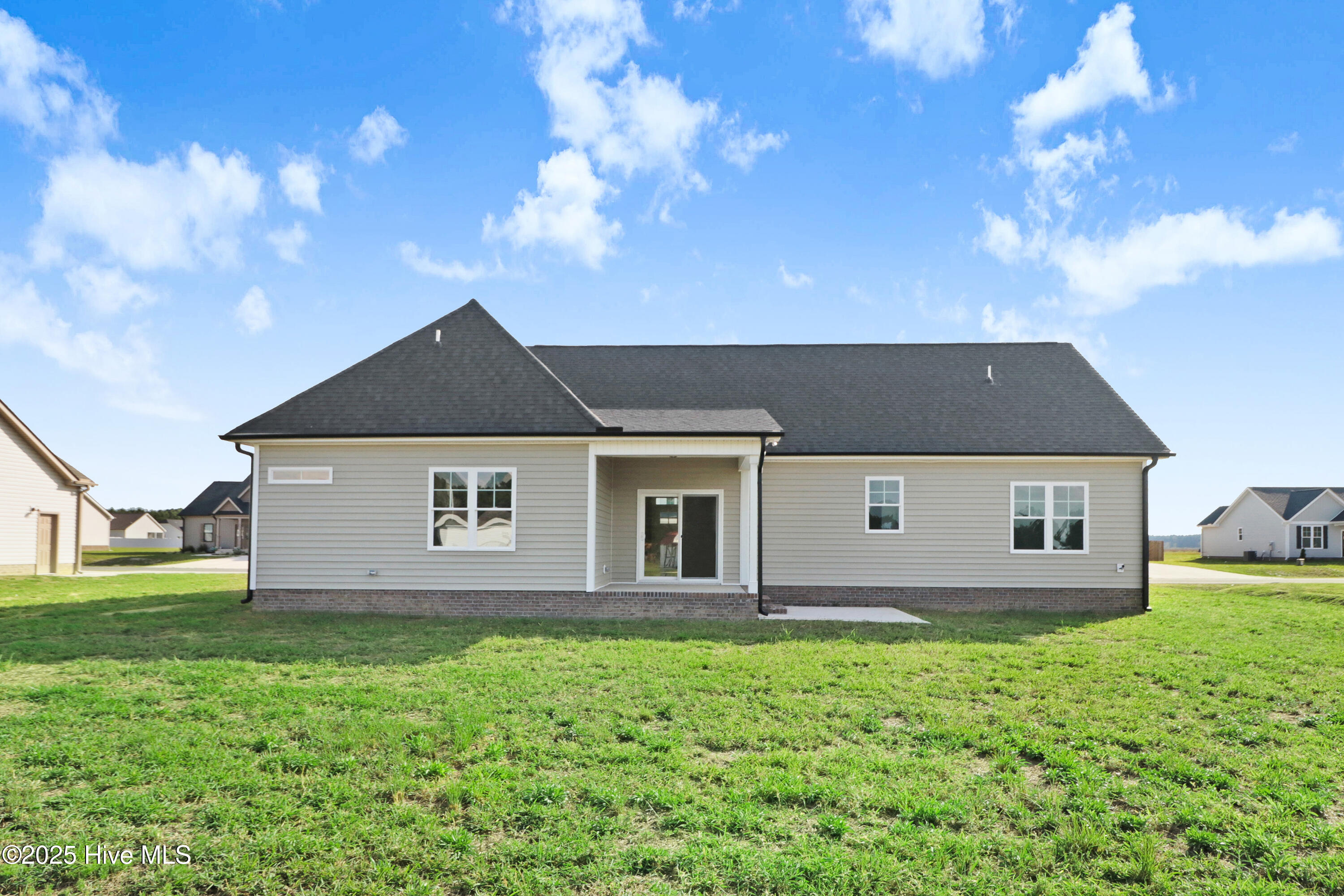 133 Ralph Drive Property Photo 5