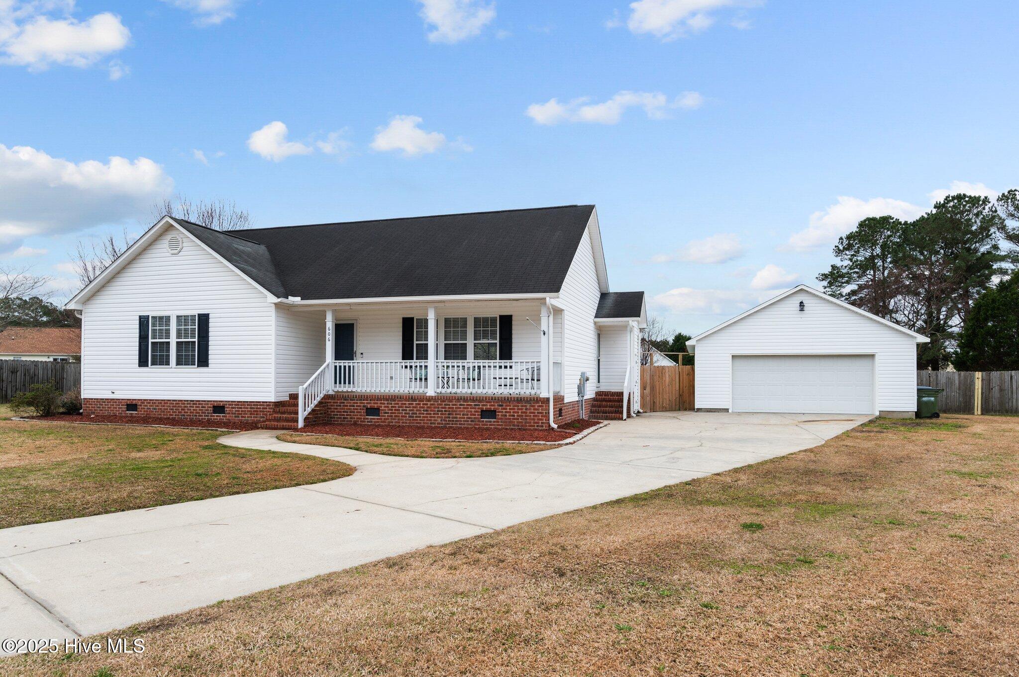 606 Cedar Lane Property Photo