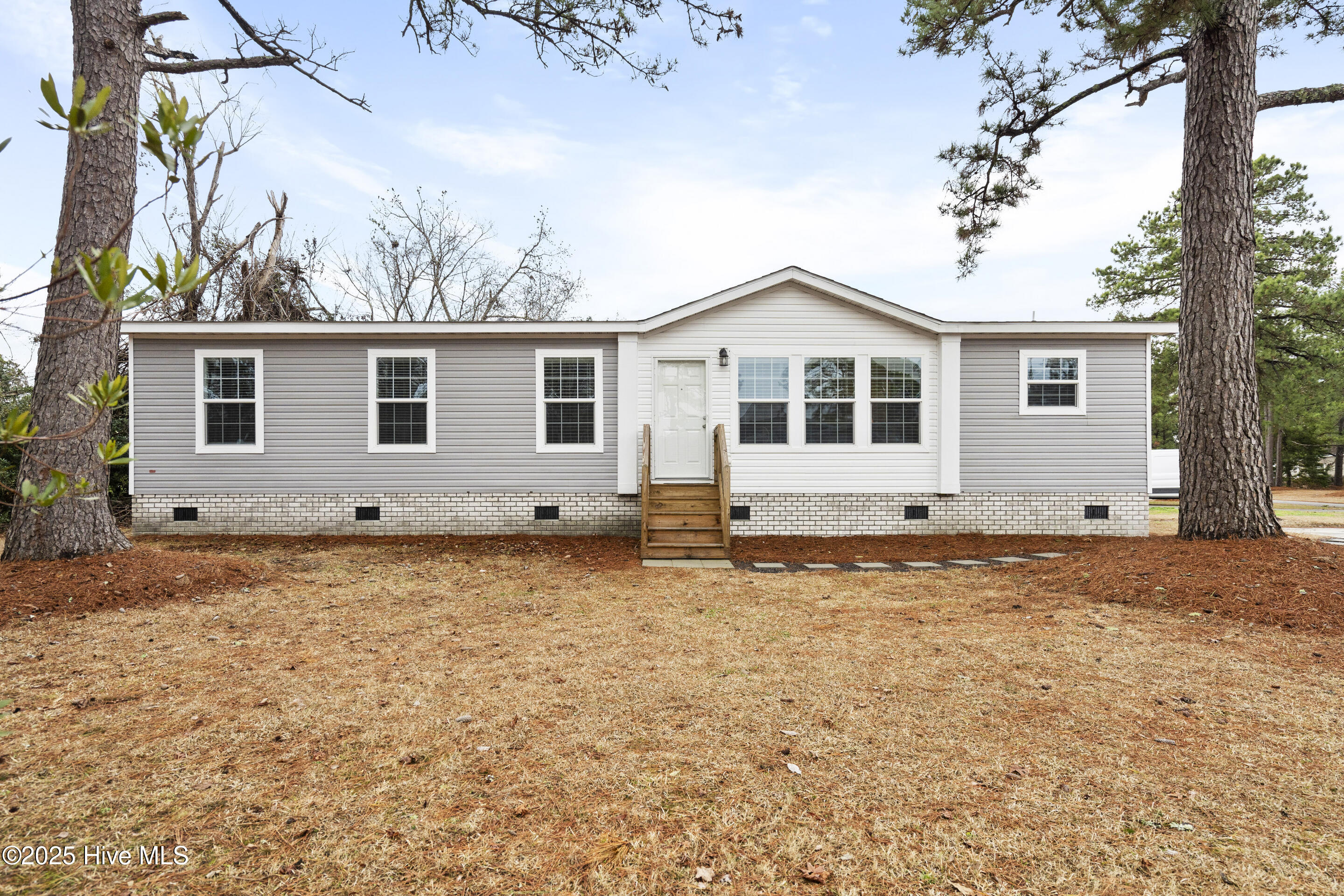 713 Nautical Court Property Photo 1