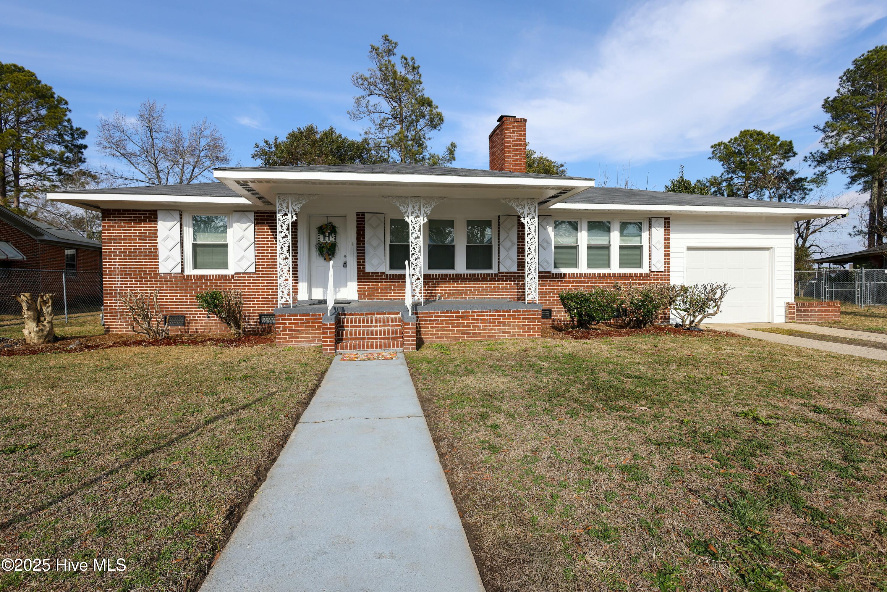 1003 Academy Street Property Photo