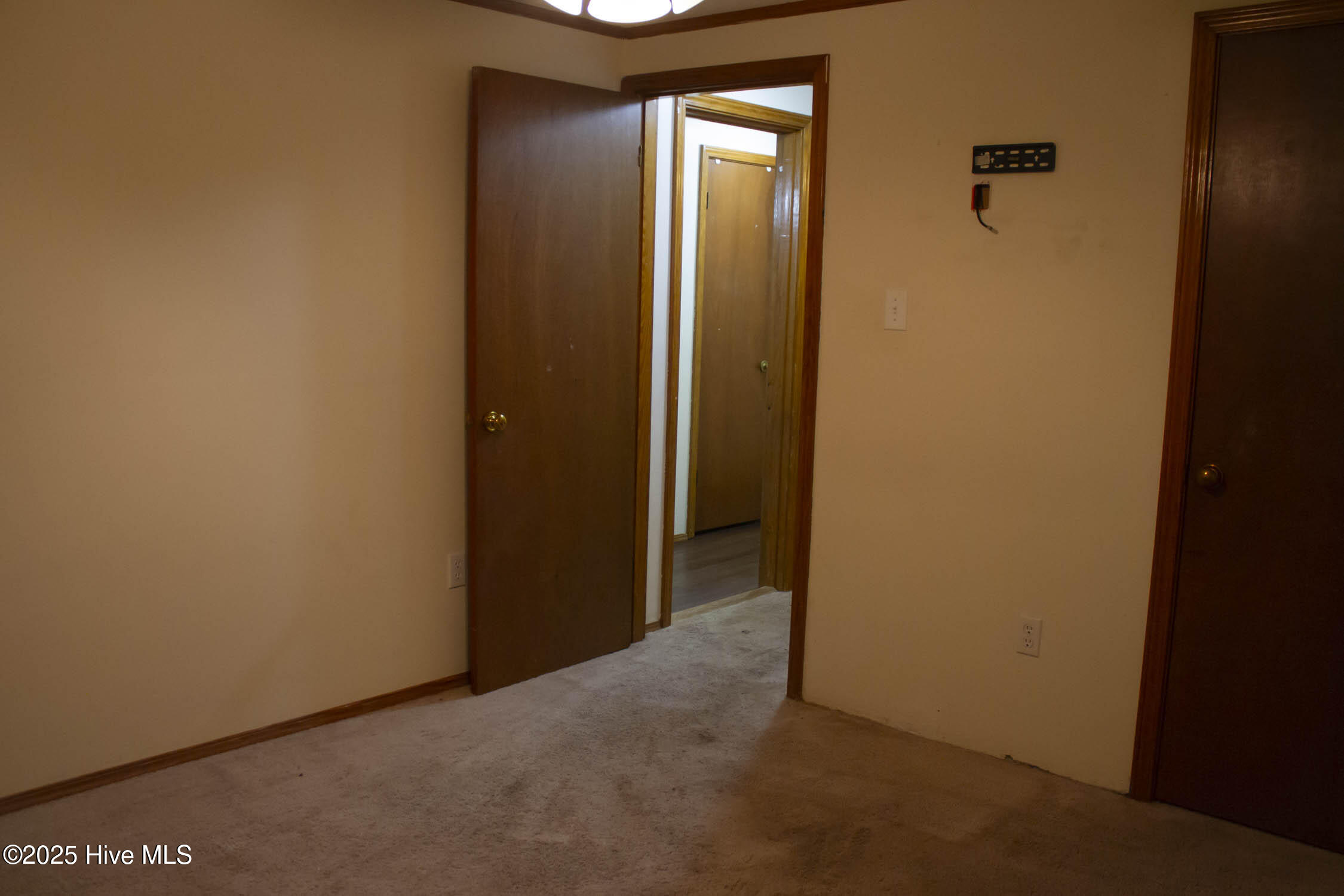 522 Perry Street Property Photo 13