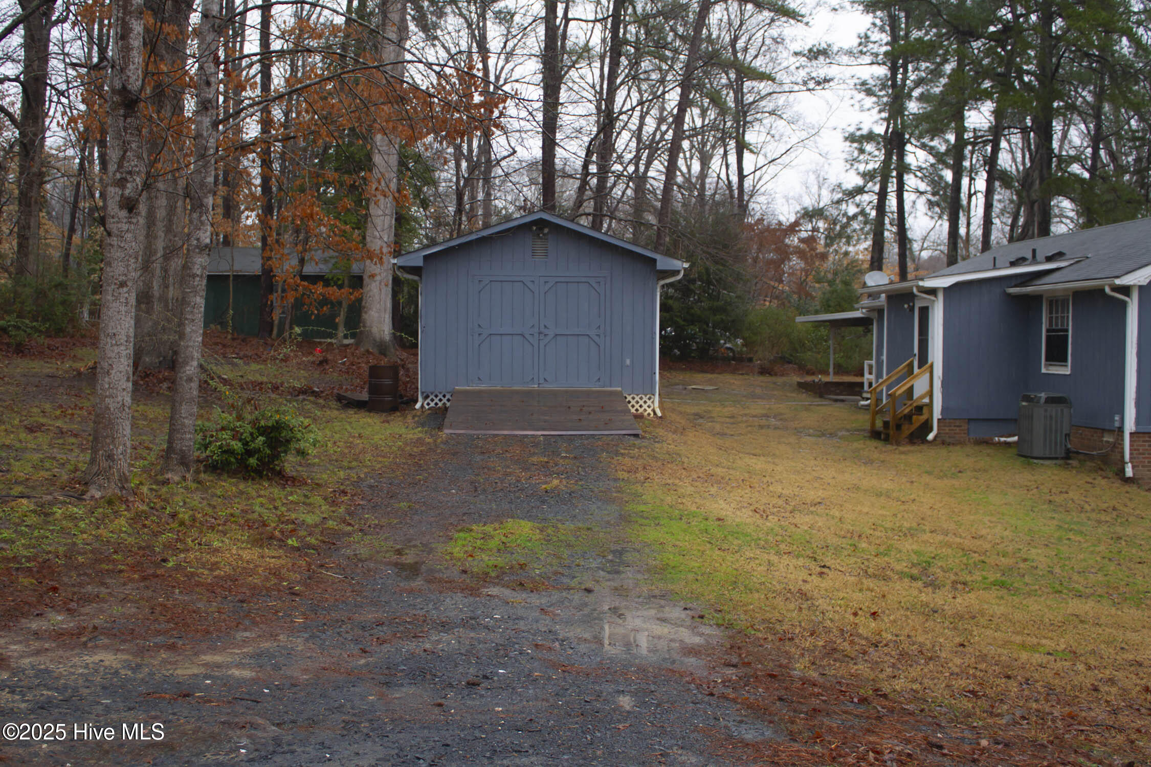 522 Perry Street Property Photo 18
