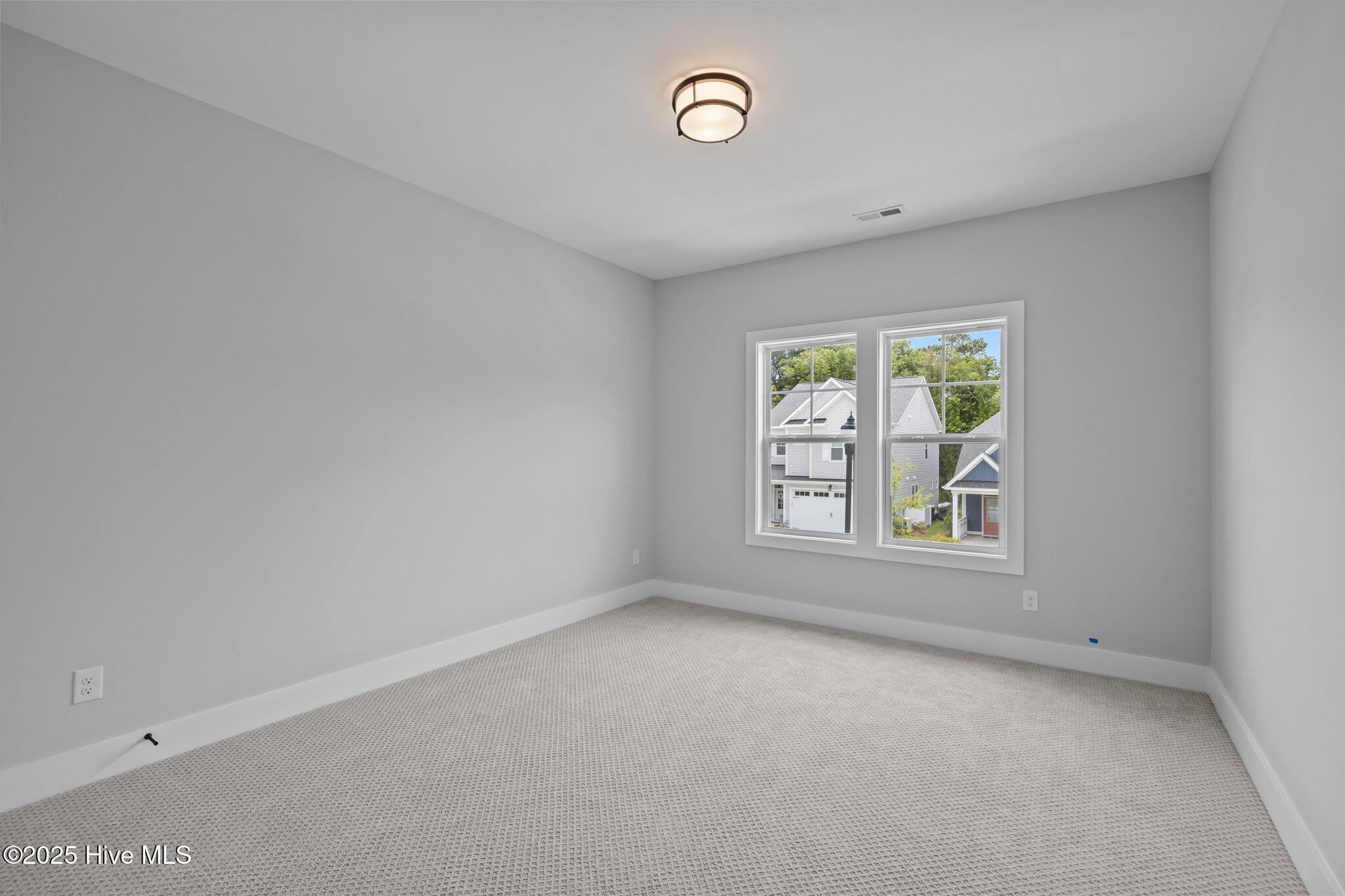 135 Freedom Park Road Property Photo 20