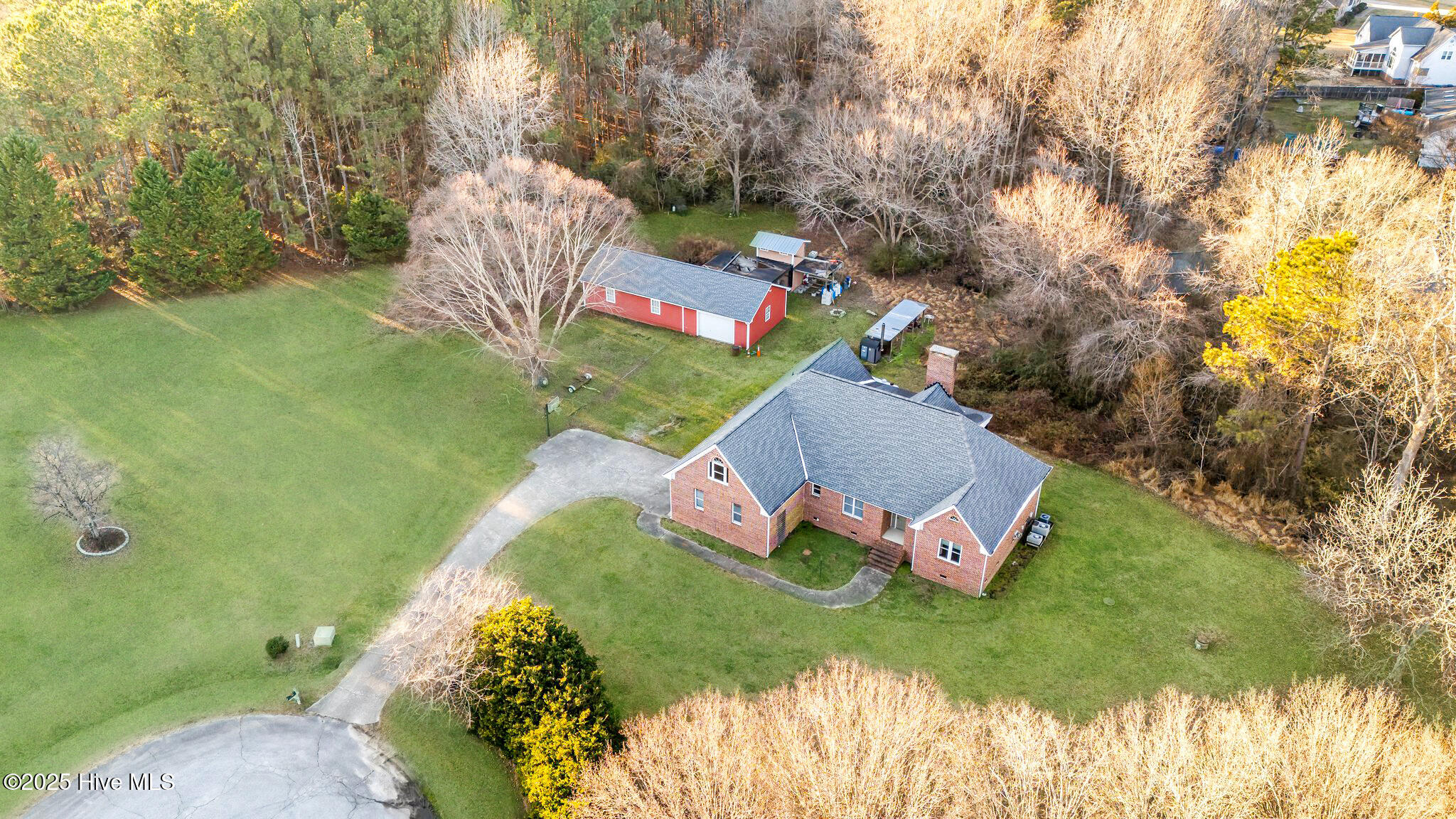 104 Duba Court Property Photo