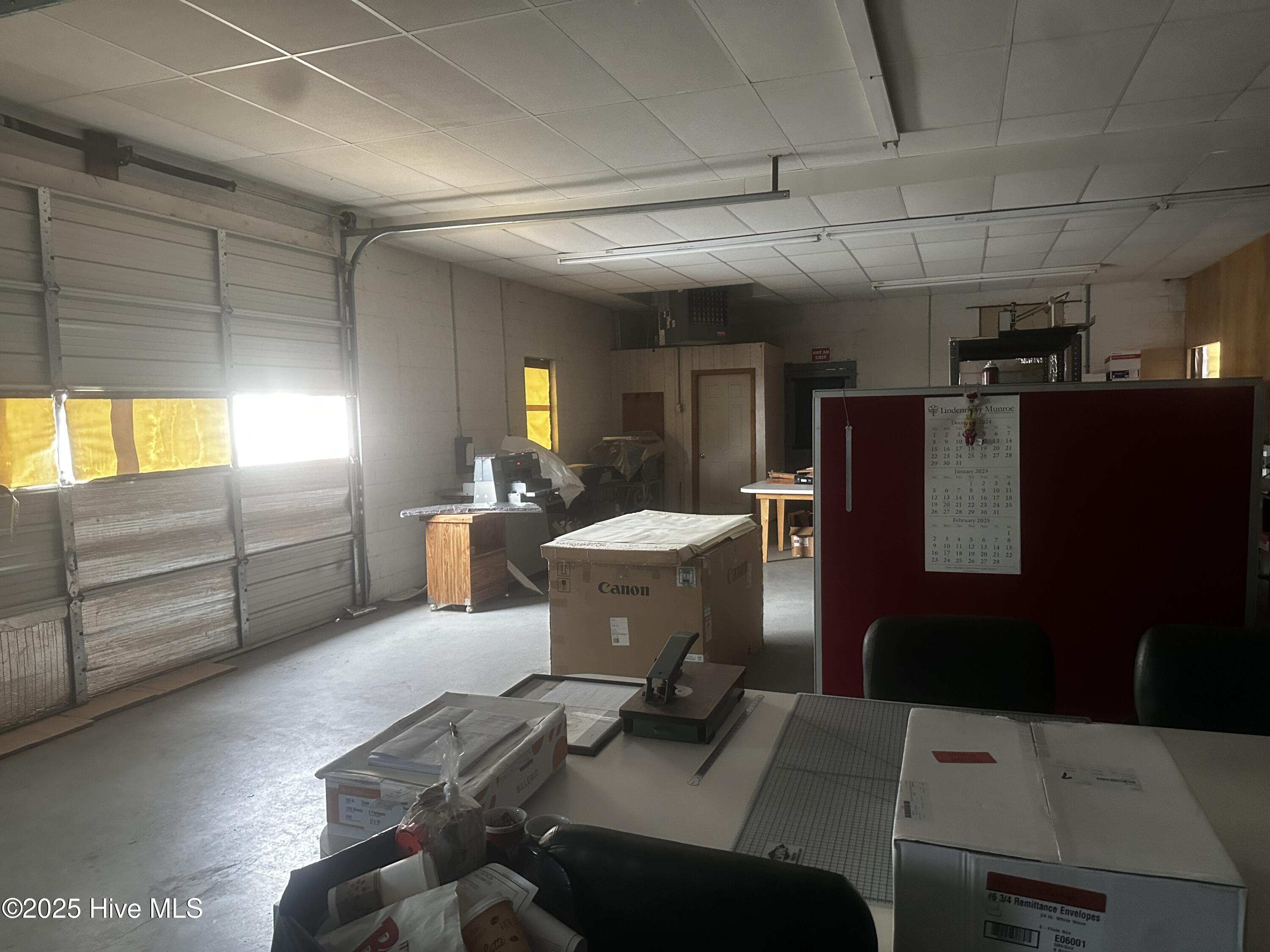 852 W 5th Street Property Photo 18