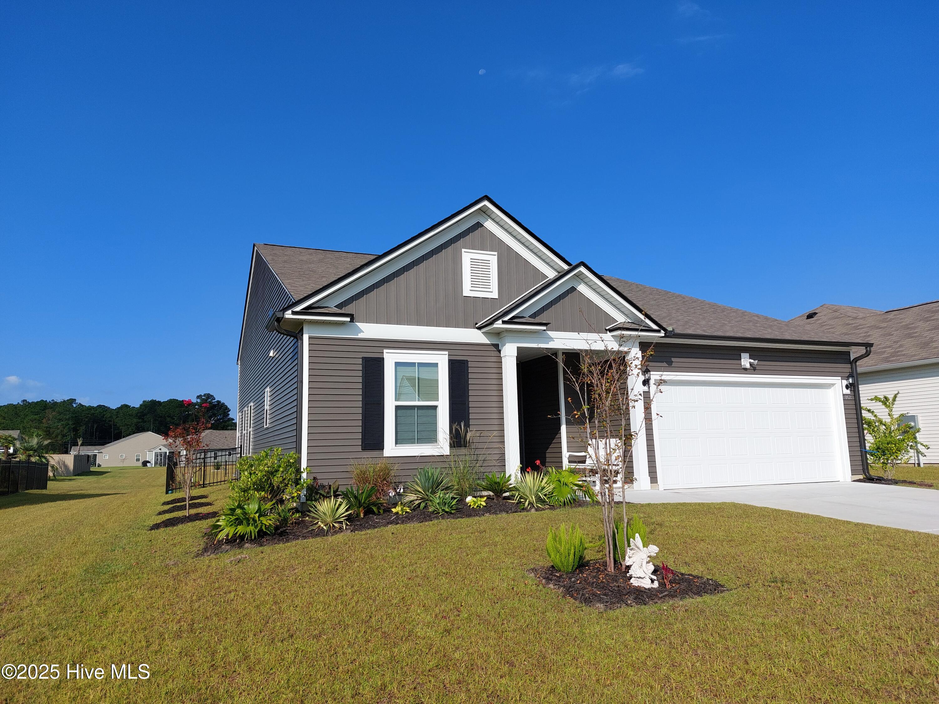 168 Hawks Run Drive Property Photo 1