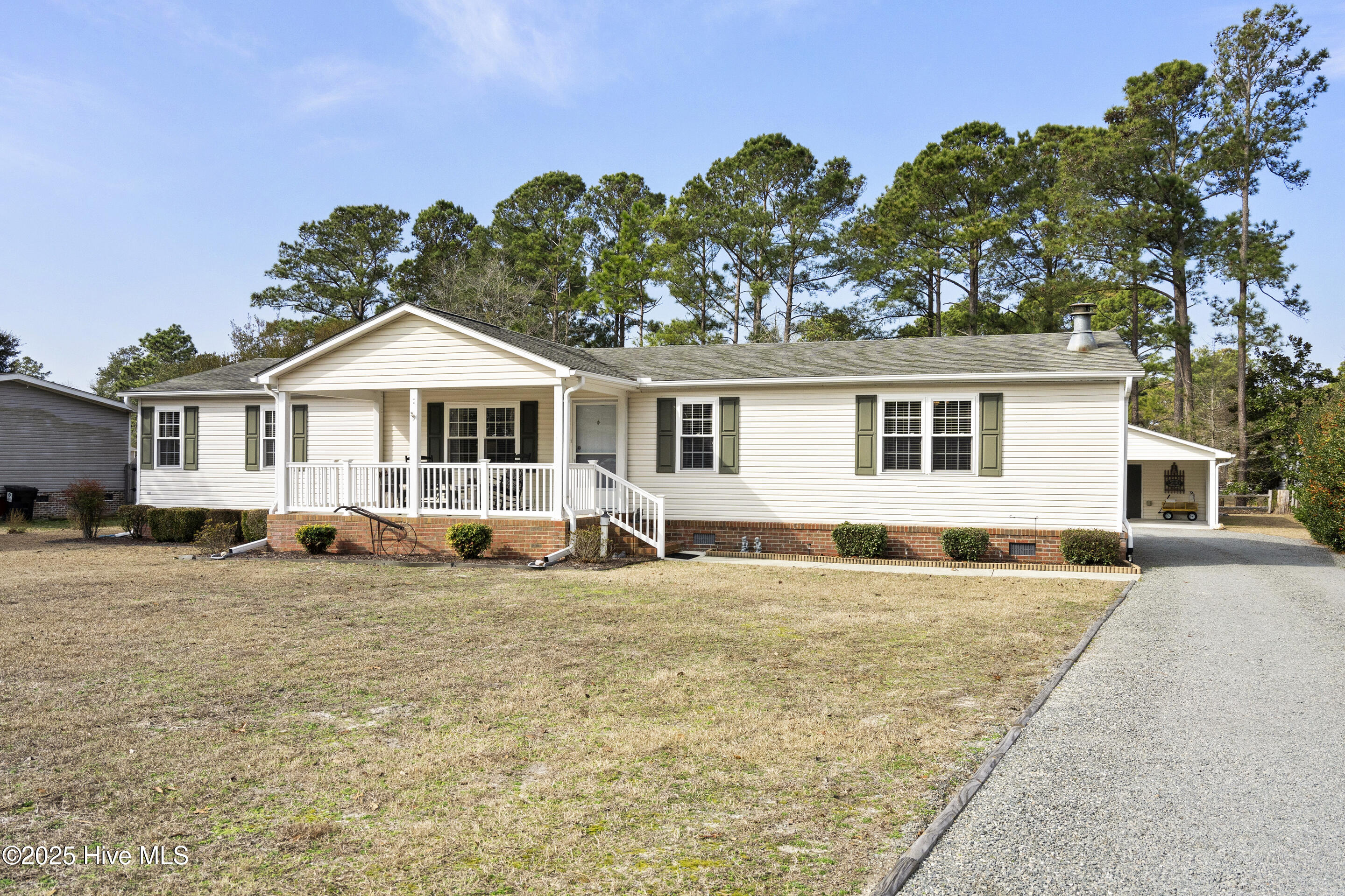 105 Forest Drive Property Photo 1