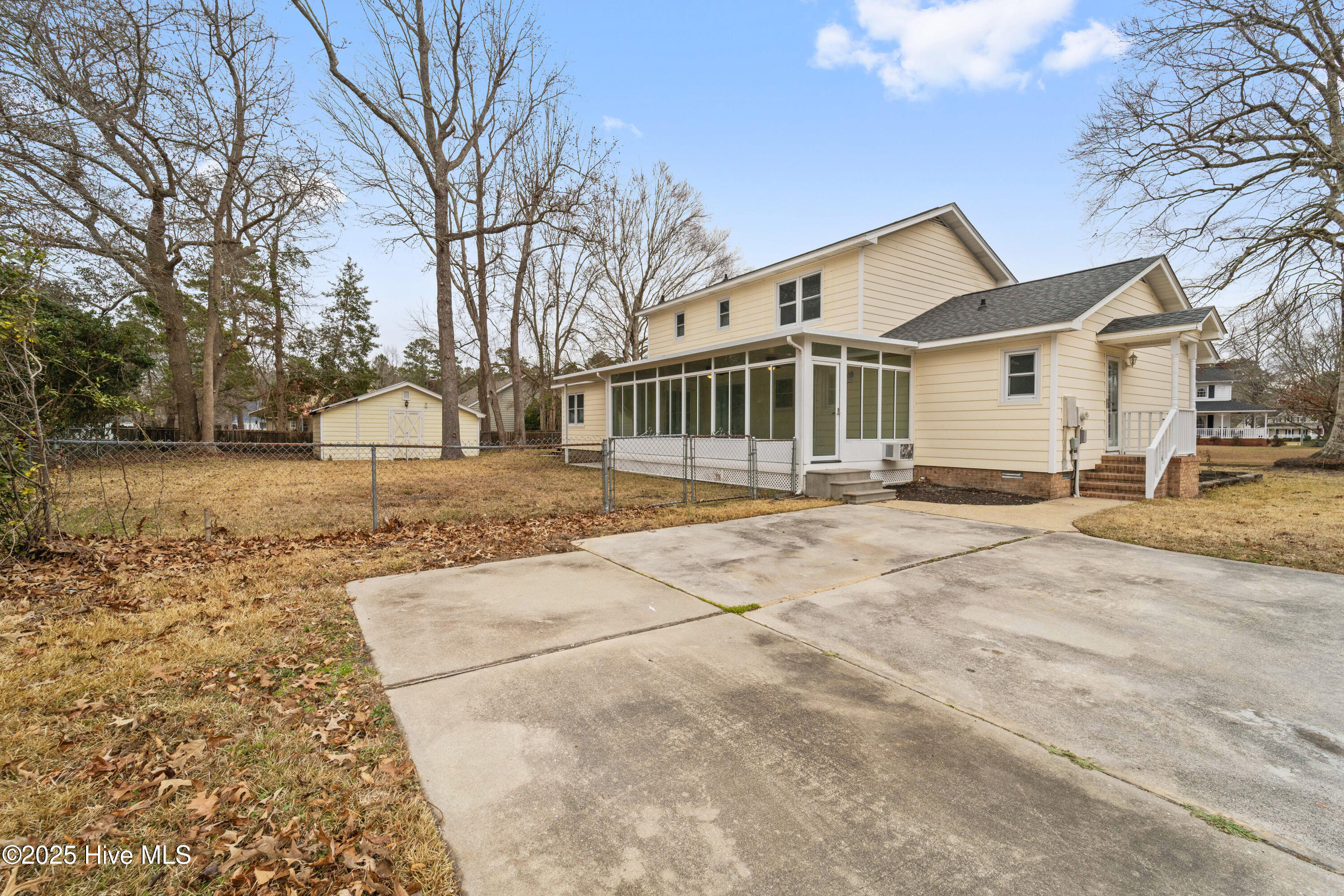 500 N Brookside Court Property Photo 9