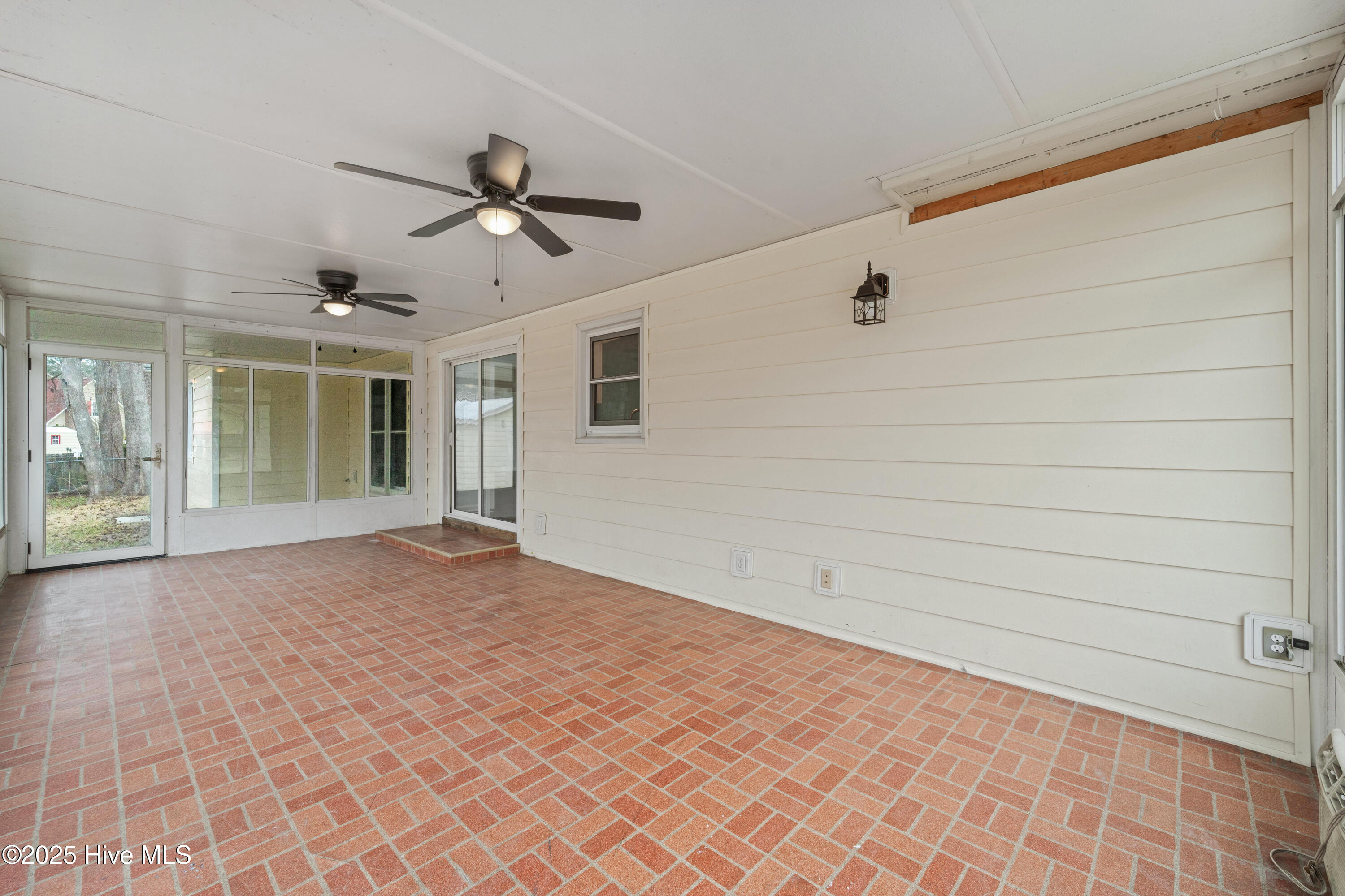500 N Brookside Court Property Photo 34