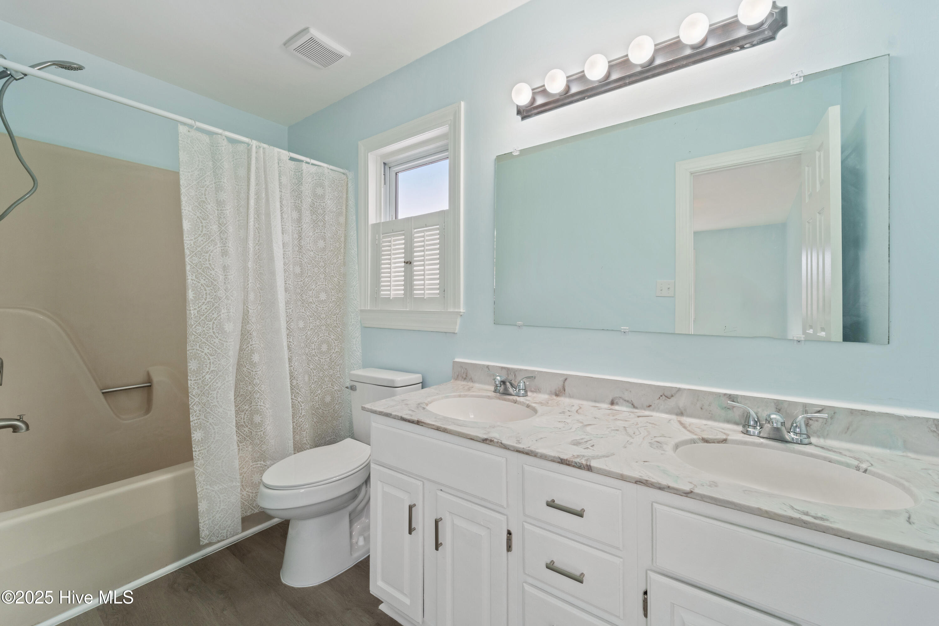 500 N Brookside Court Property Photo 68