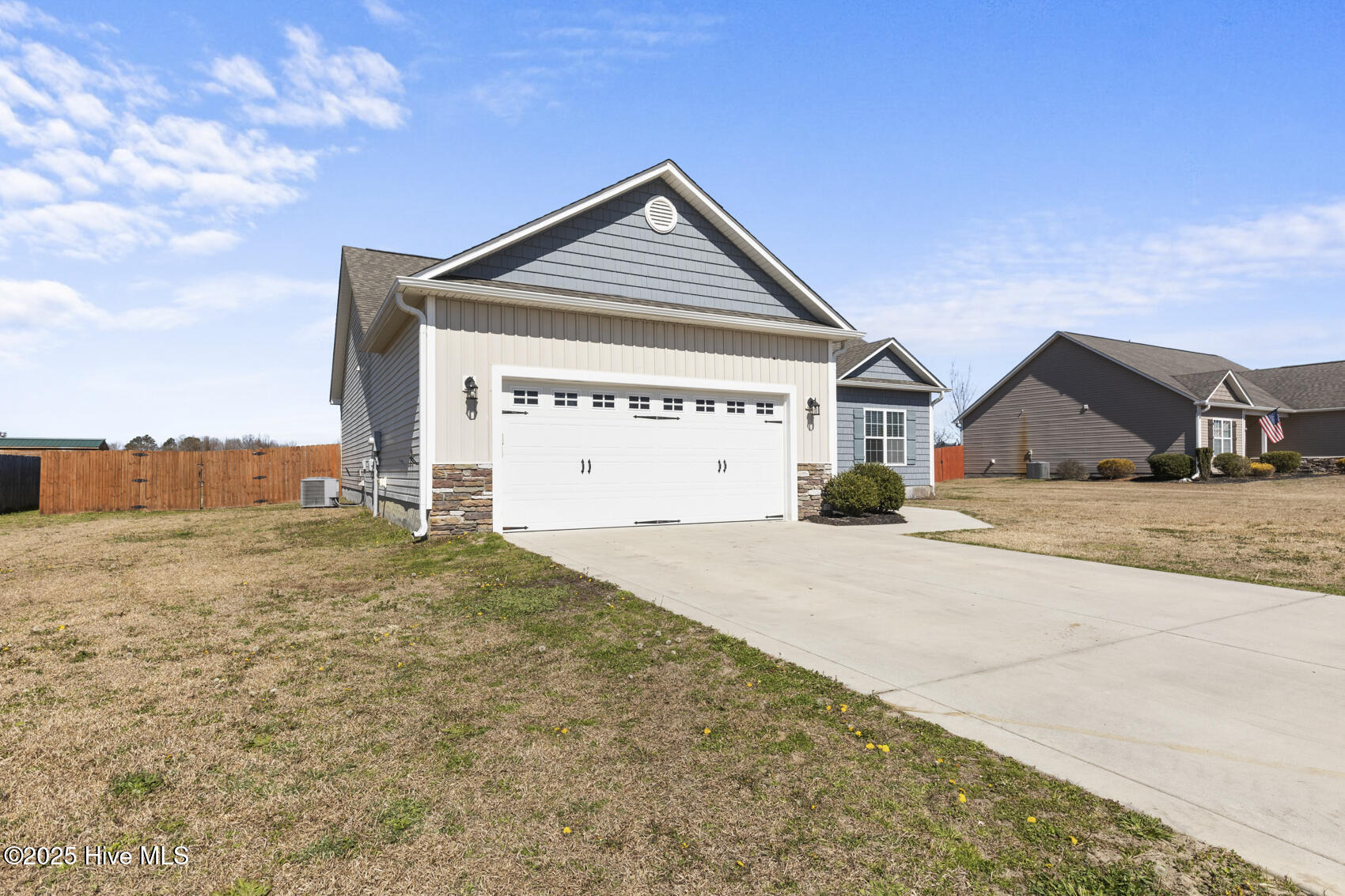 204 Classy Court Property Photo