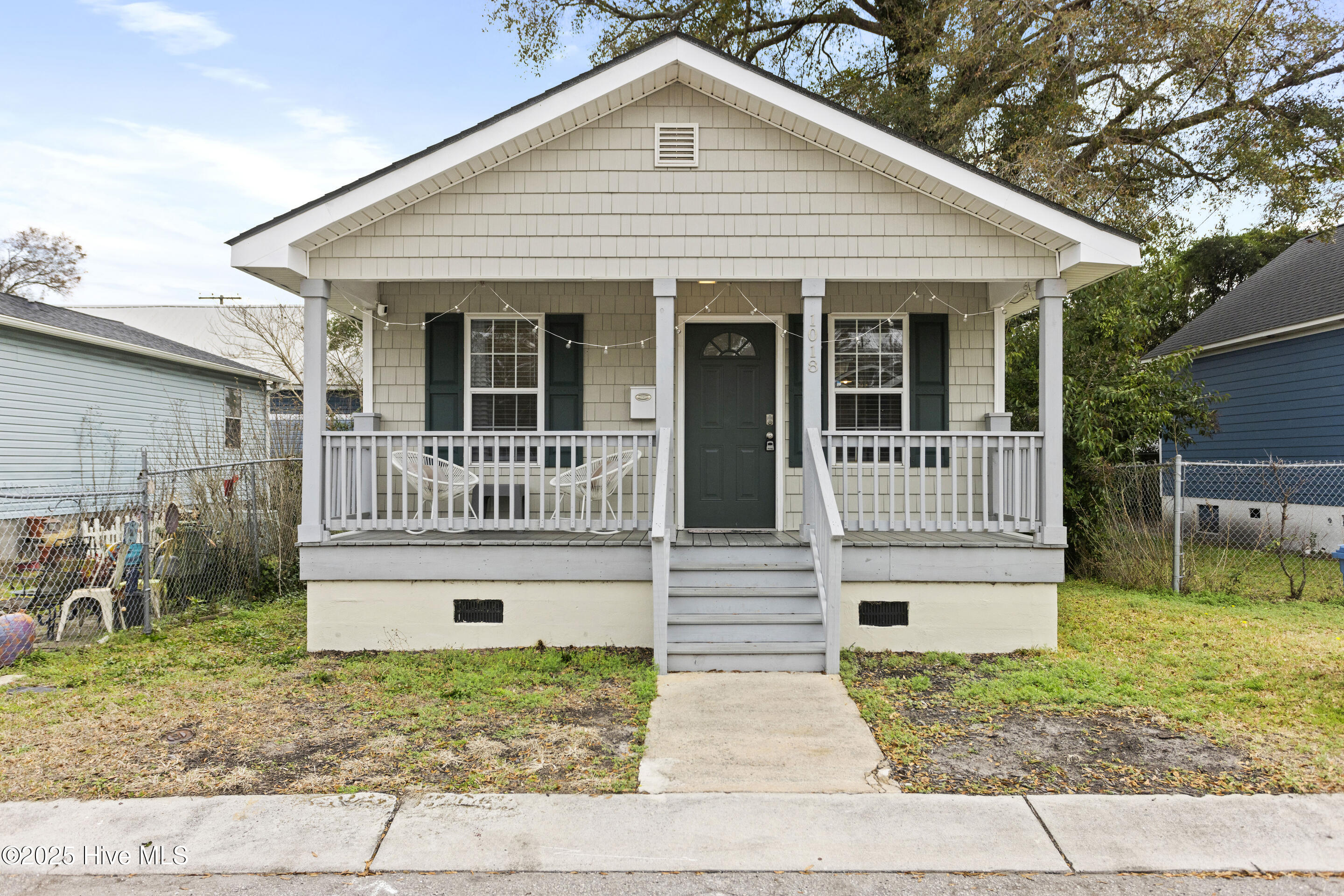 1018 Love Aly Property Photo