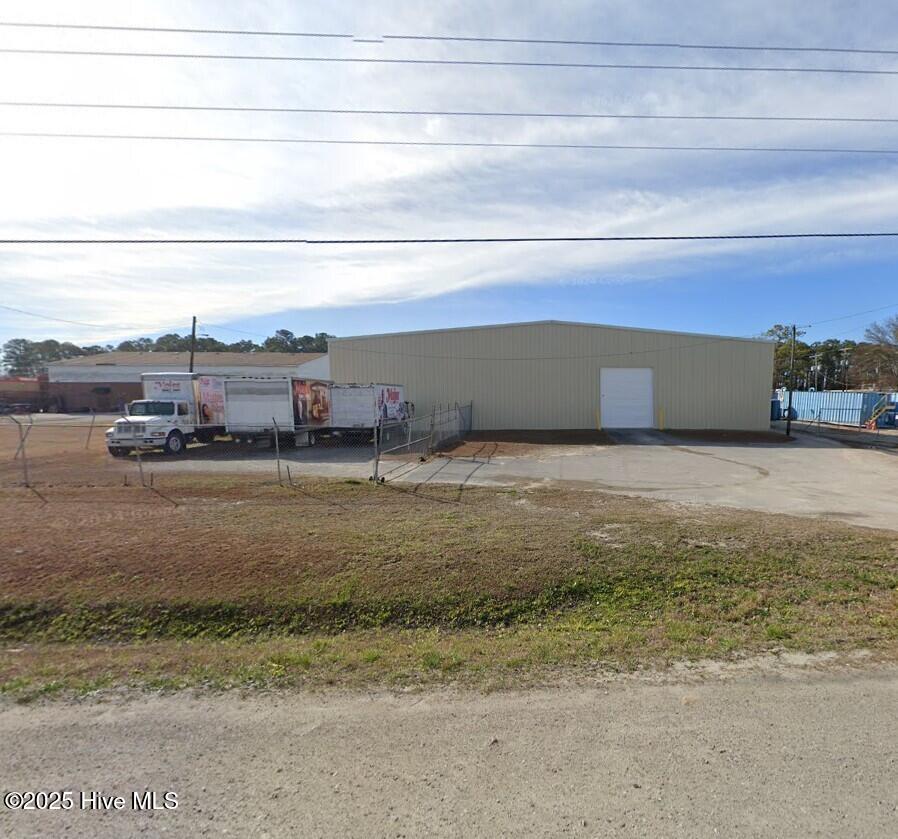 2129 Lejeune Boulevard Property Photo 14