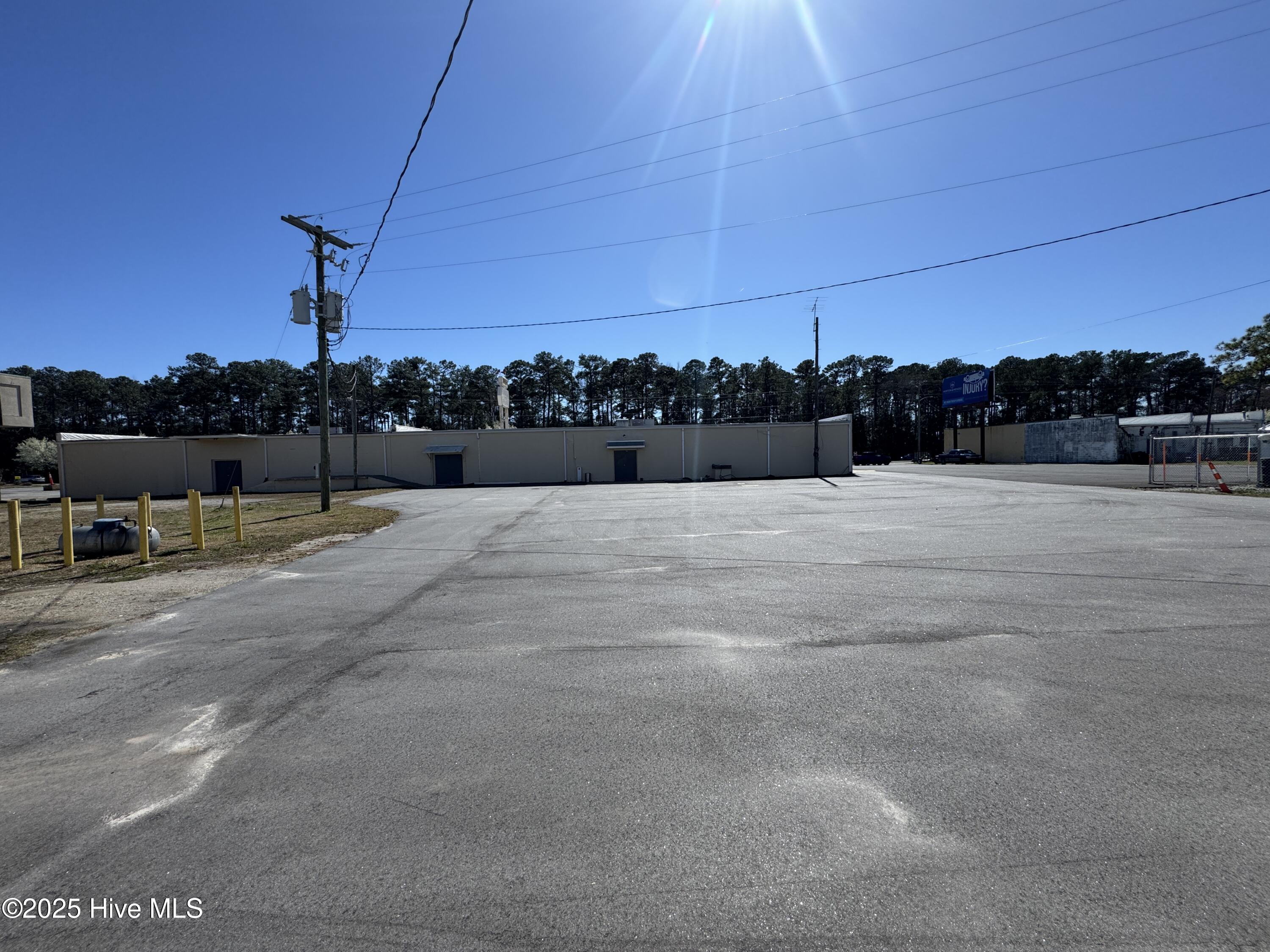 2129 Lejeune Boulevard Property Photo 17