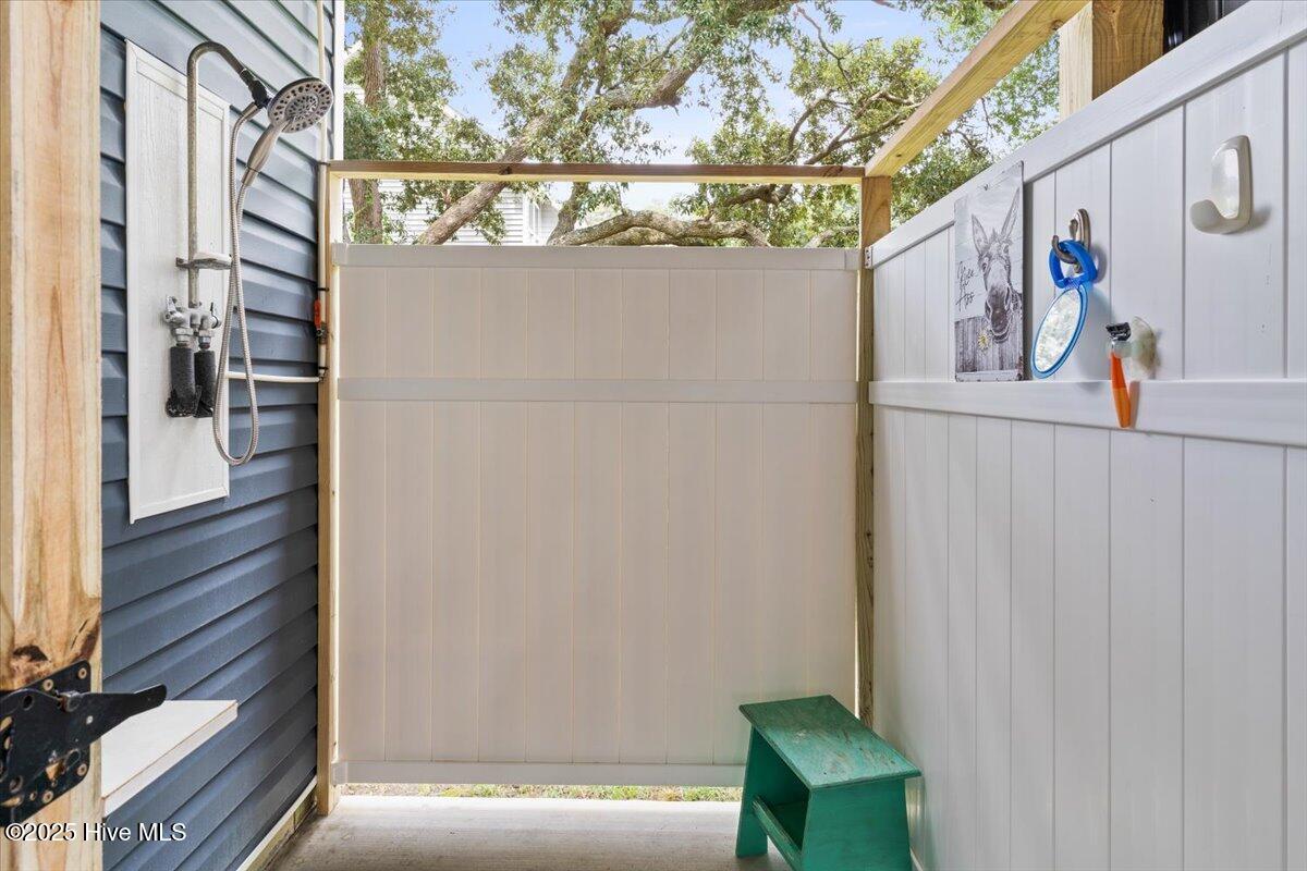 122 Nw 19th Street Property Photo 45