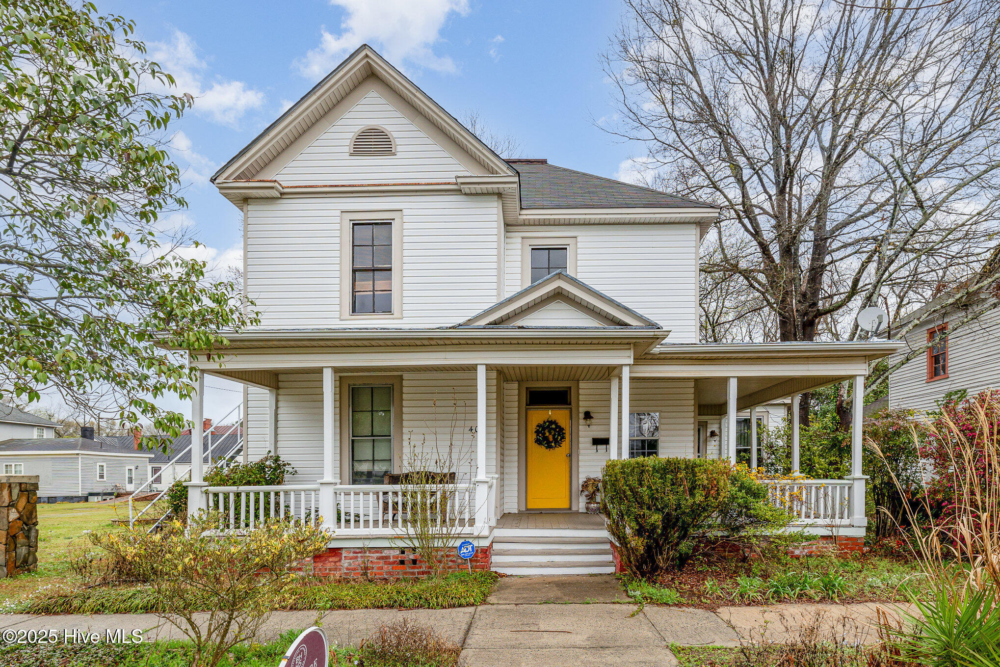 407 W Mulberry Street Property Photo