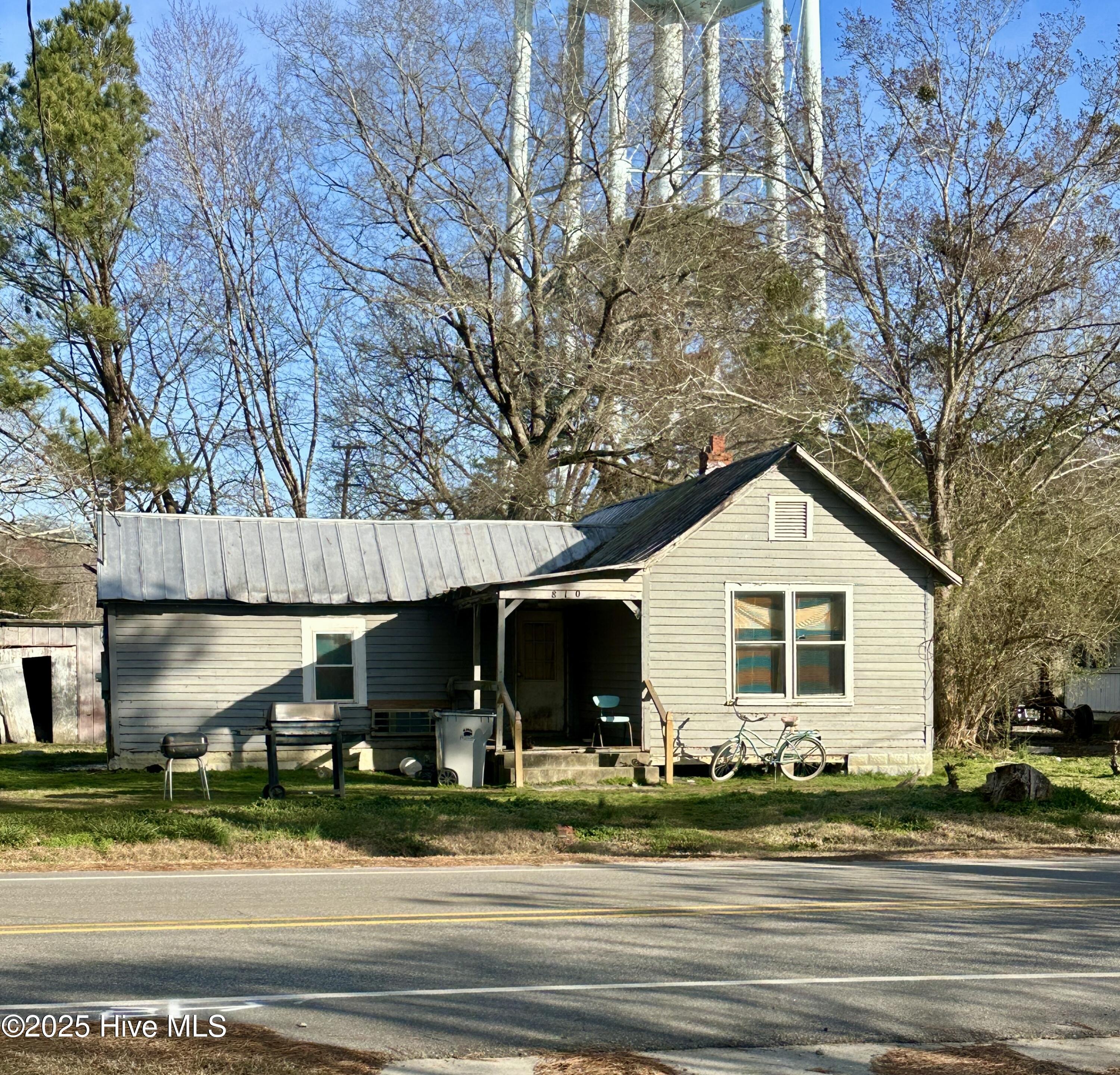 810 Roosevelt Avenue Property Photo