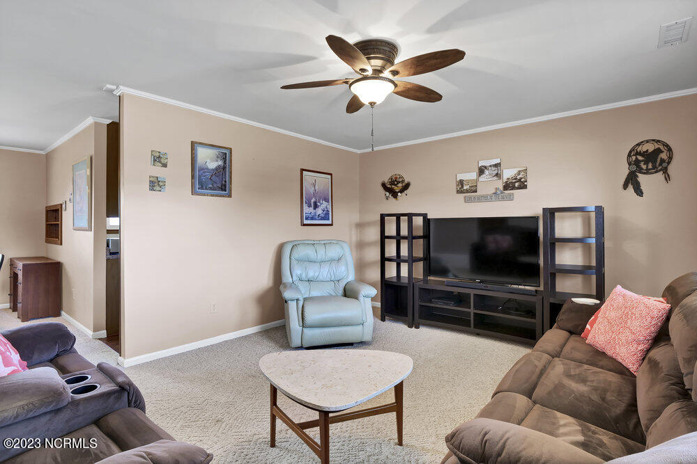 116 Myrtle Avenue Property Photo 4
