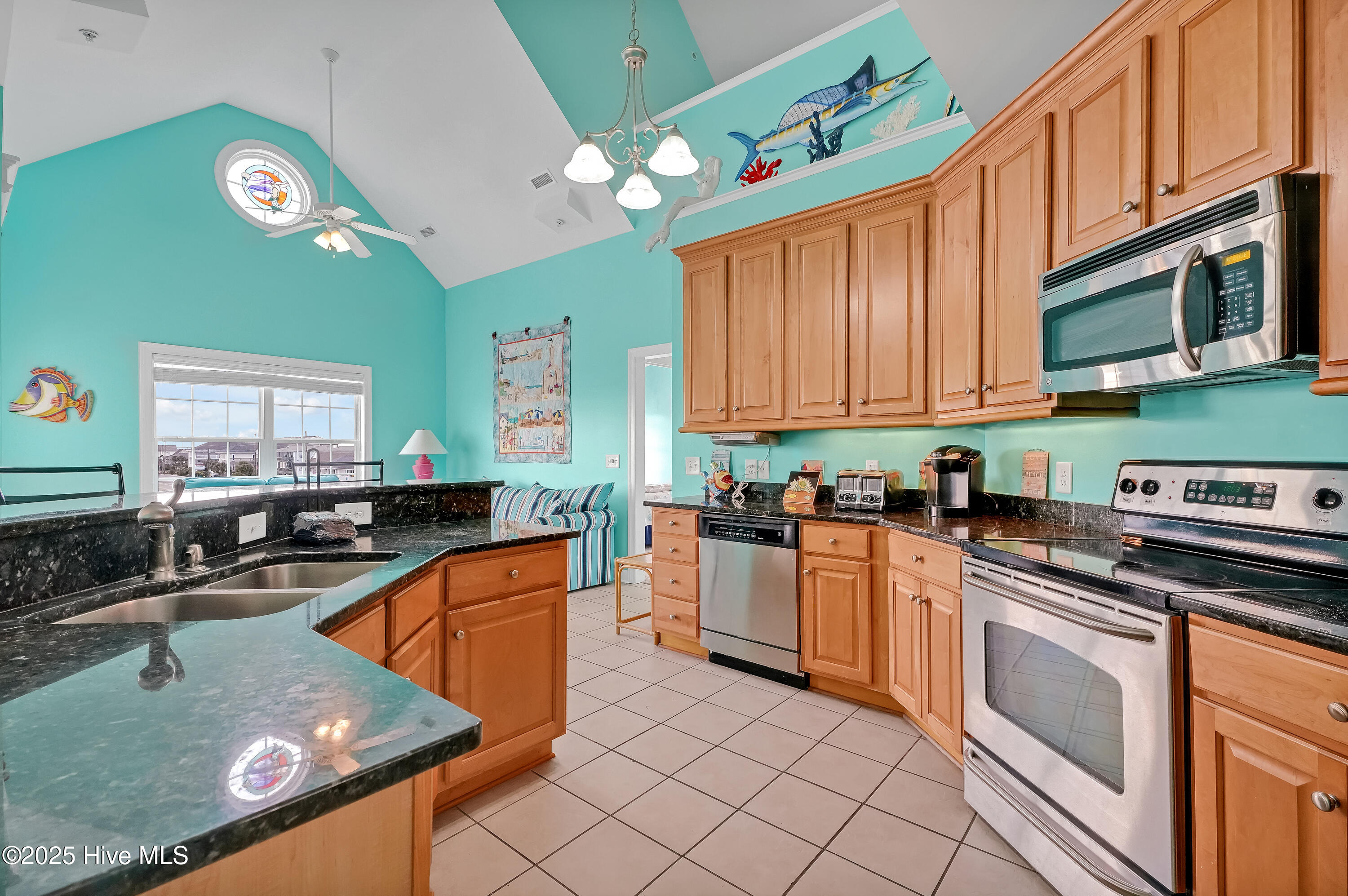 209 Summer Winds Place Property Photo 9