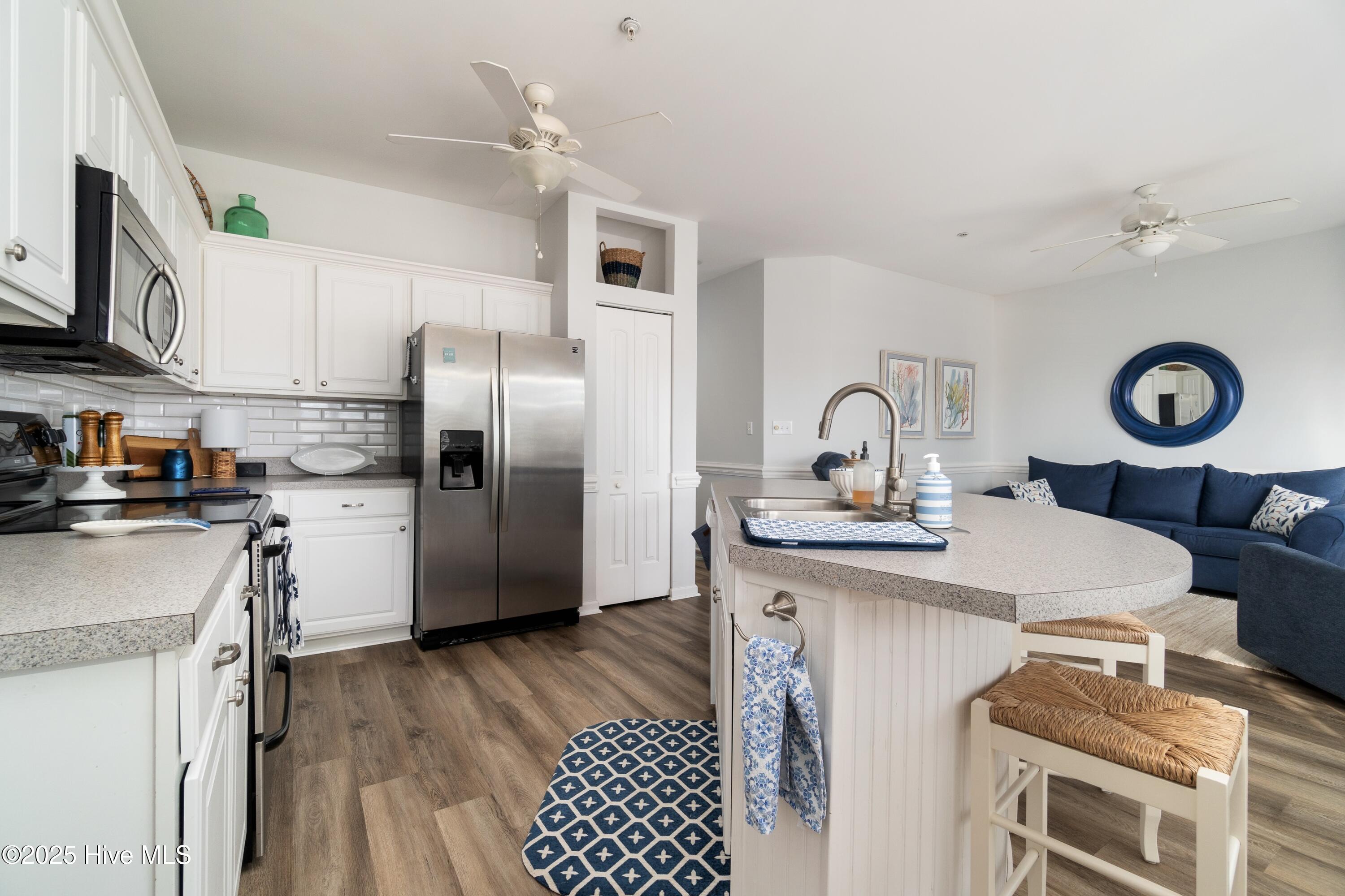 105 Beachwood Drive 1c Property Photo 6