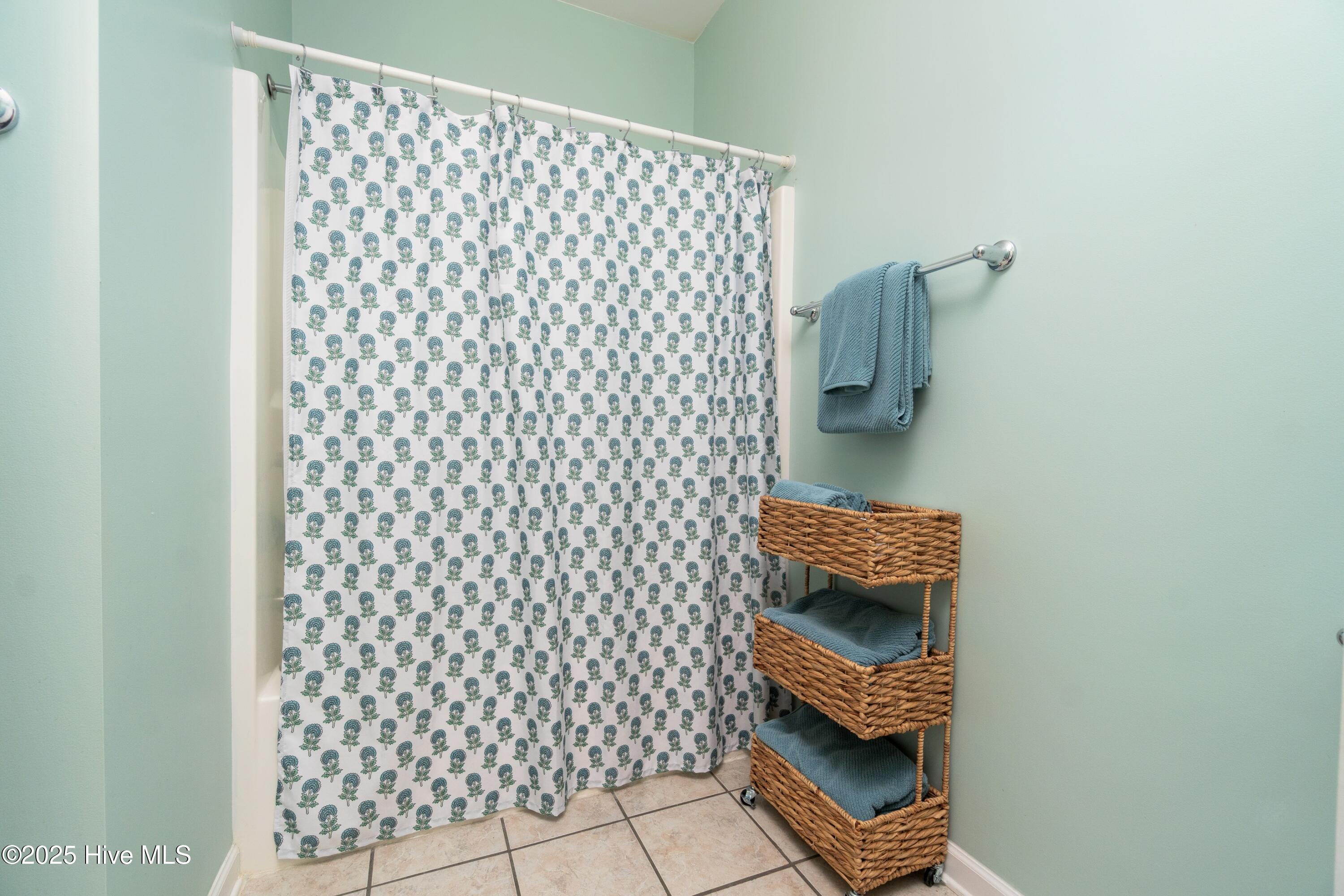 105 Beachwood Drive 1c Property Photo 19