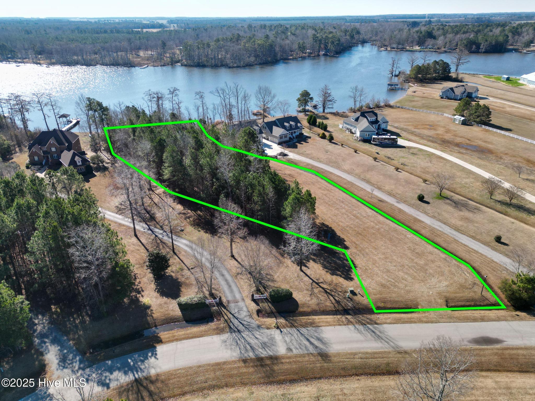 118 Dockery Drive Property Photo 4