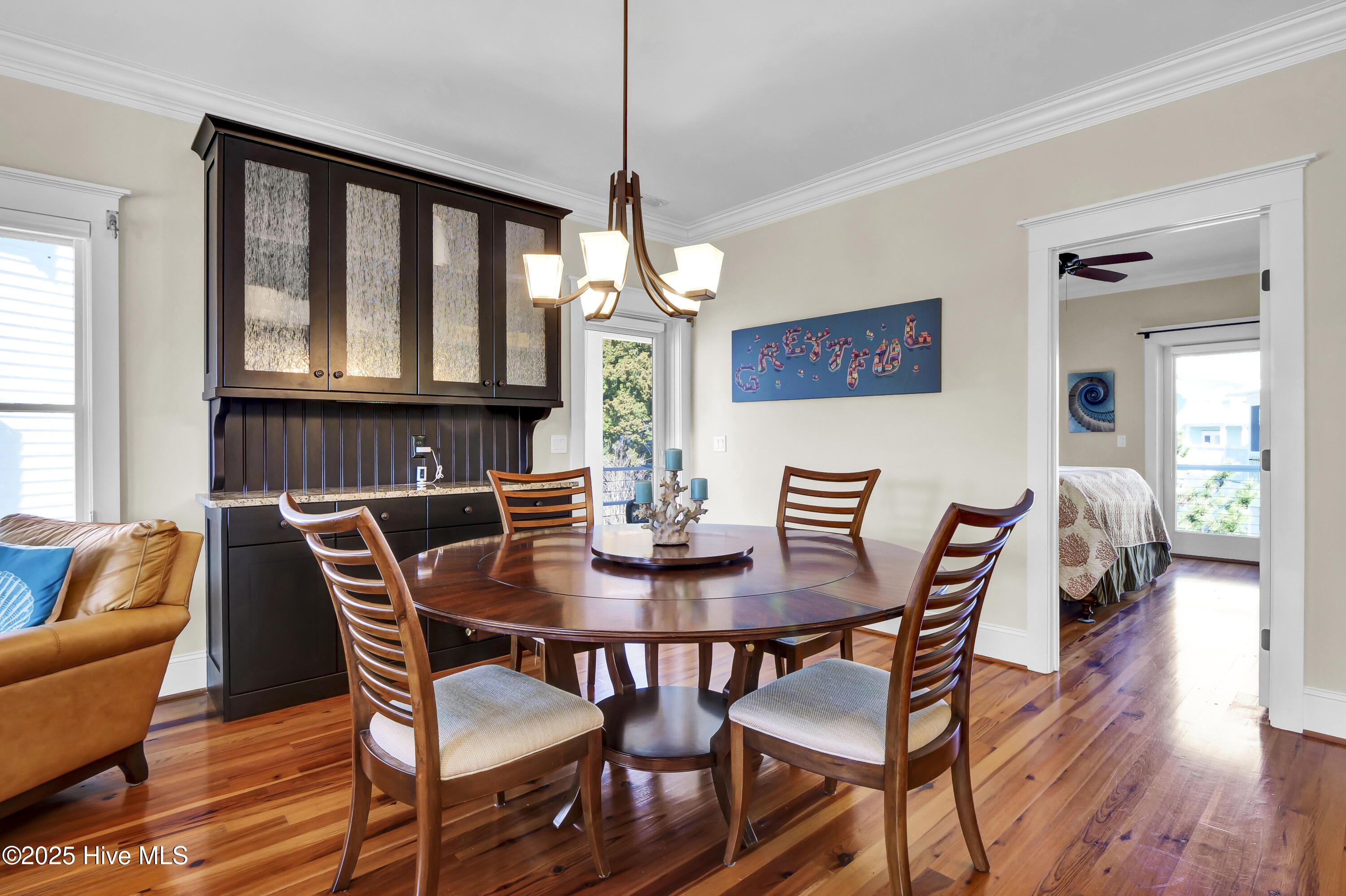 114 Leeward Court Property Photo 7