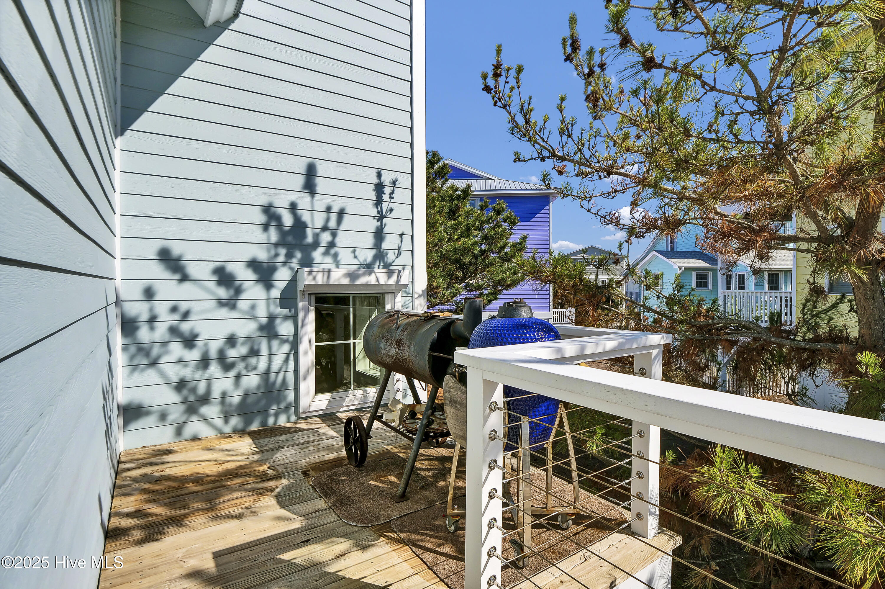 114 Leeward Court Property Photo 10