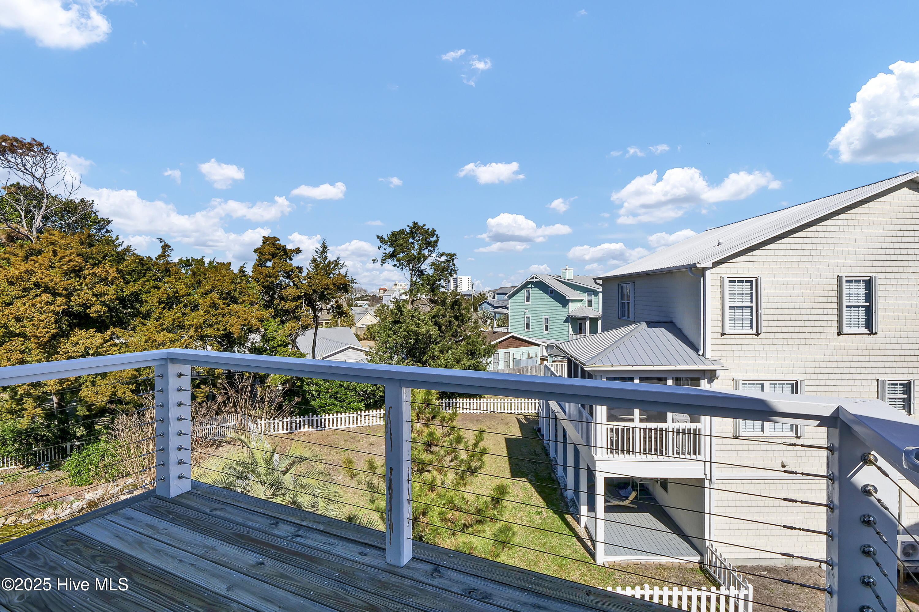 114 Leeward Court Property Photo 26