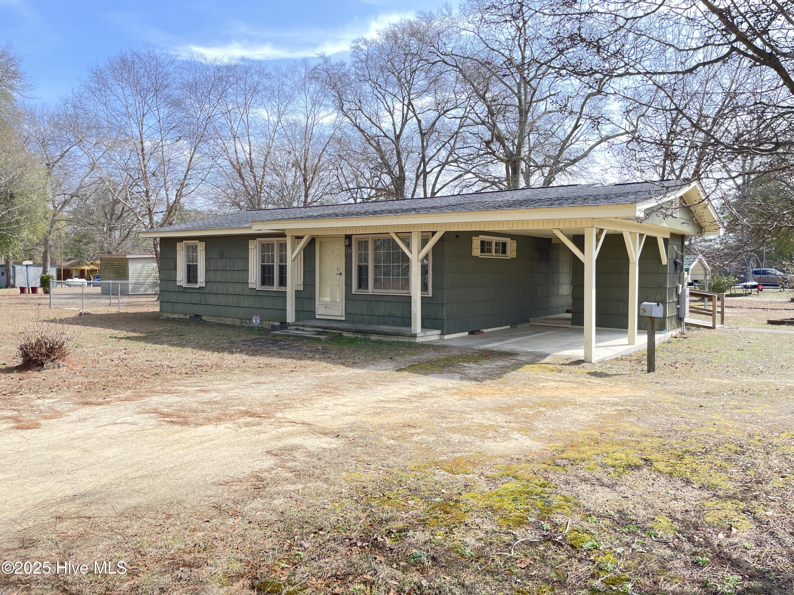 154 Carter Avenue Property Photo