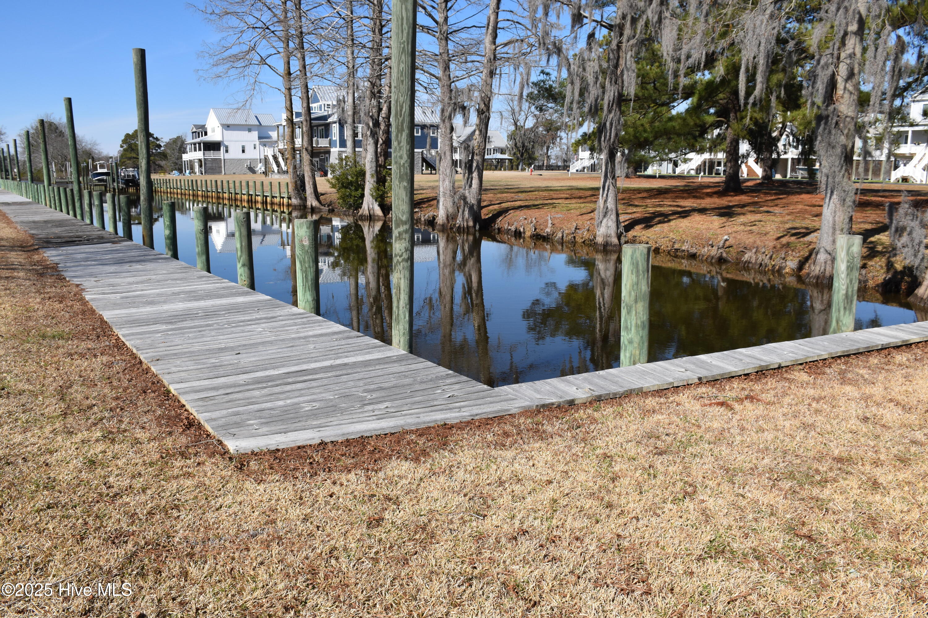 61 Maritime Court Property Photo 3