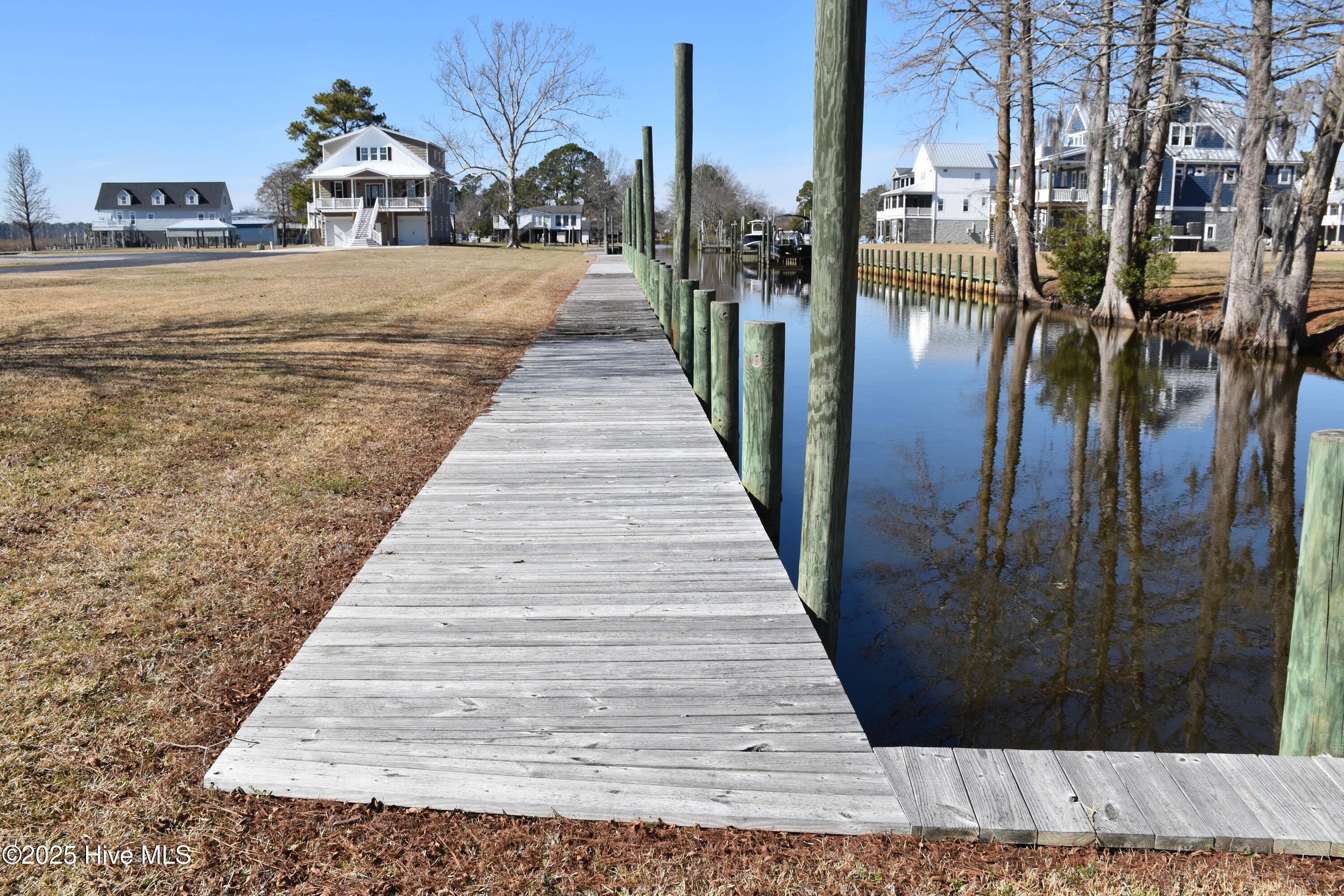61 Maritime Court Property Photo 4
