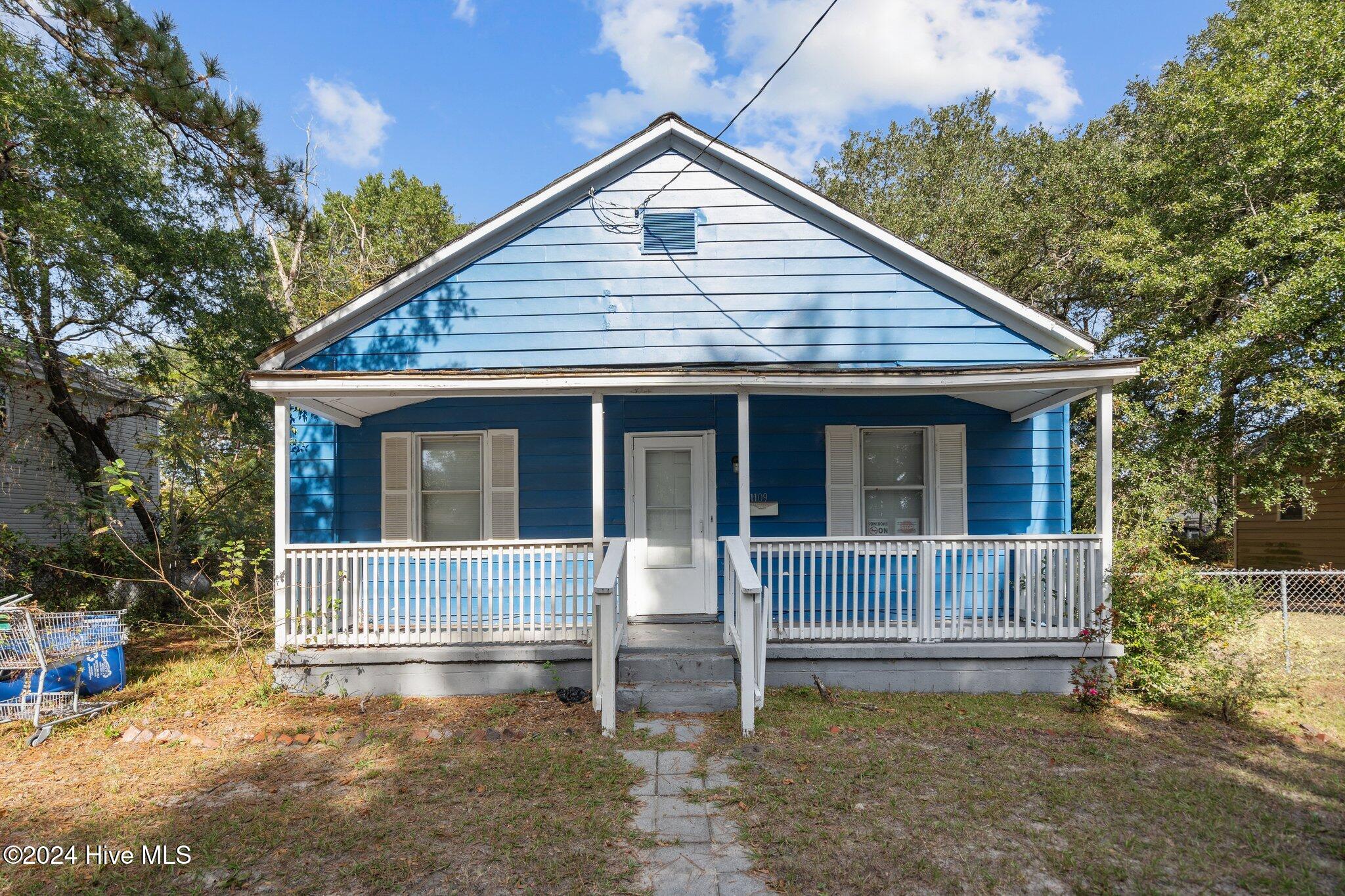 1109 Fanning Street Property Photo