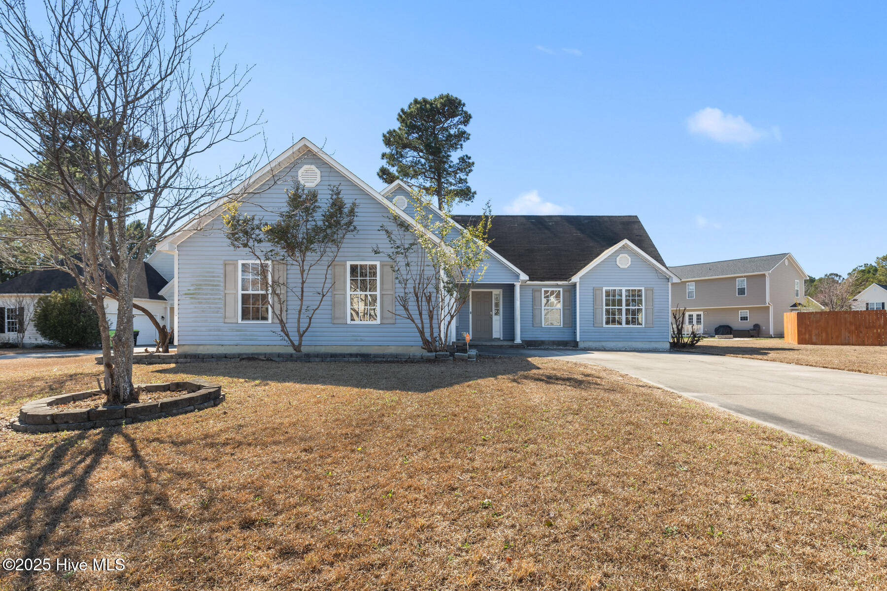 122 Whiteleaf Drive Property Photo