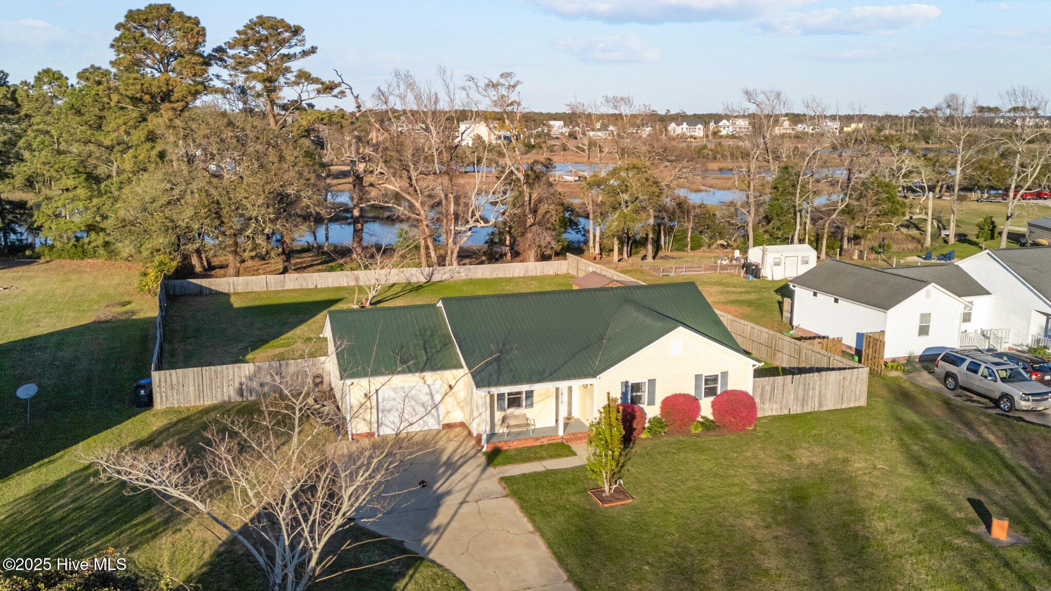 1810 Paulette Road Property Photo 1