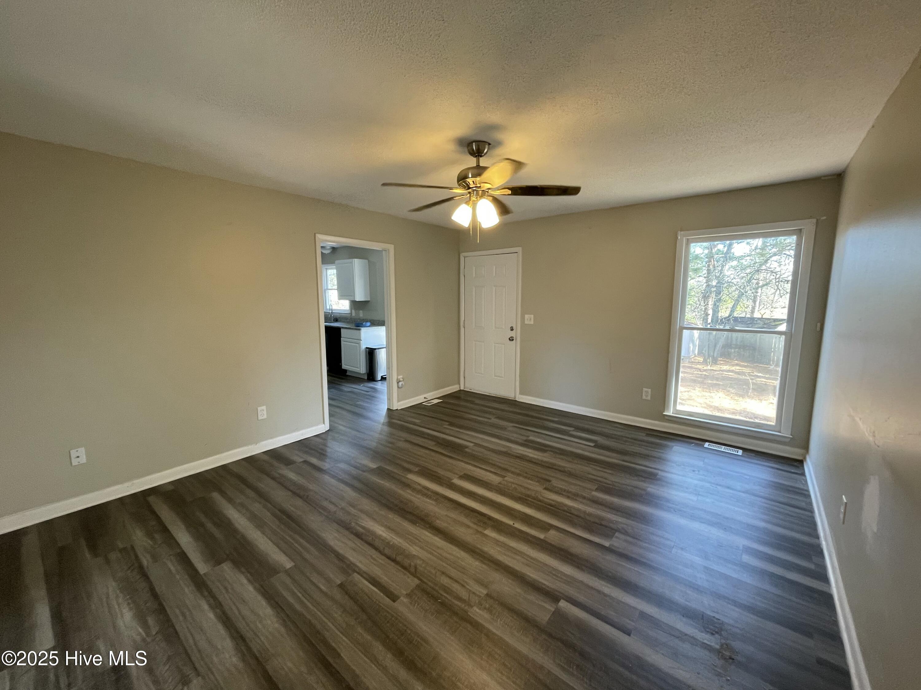214 Eppingdale Drive Property Photo 8