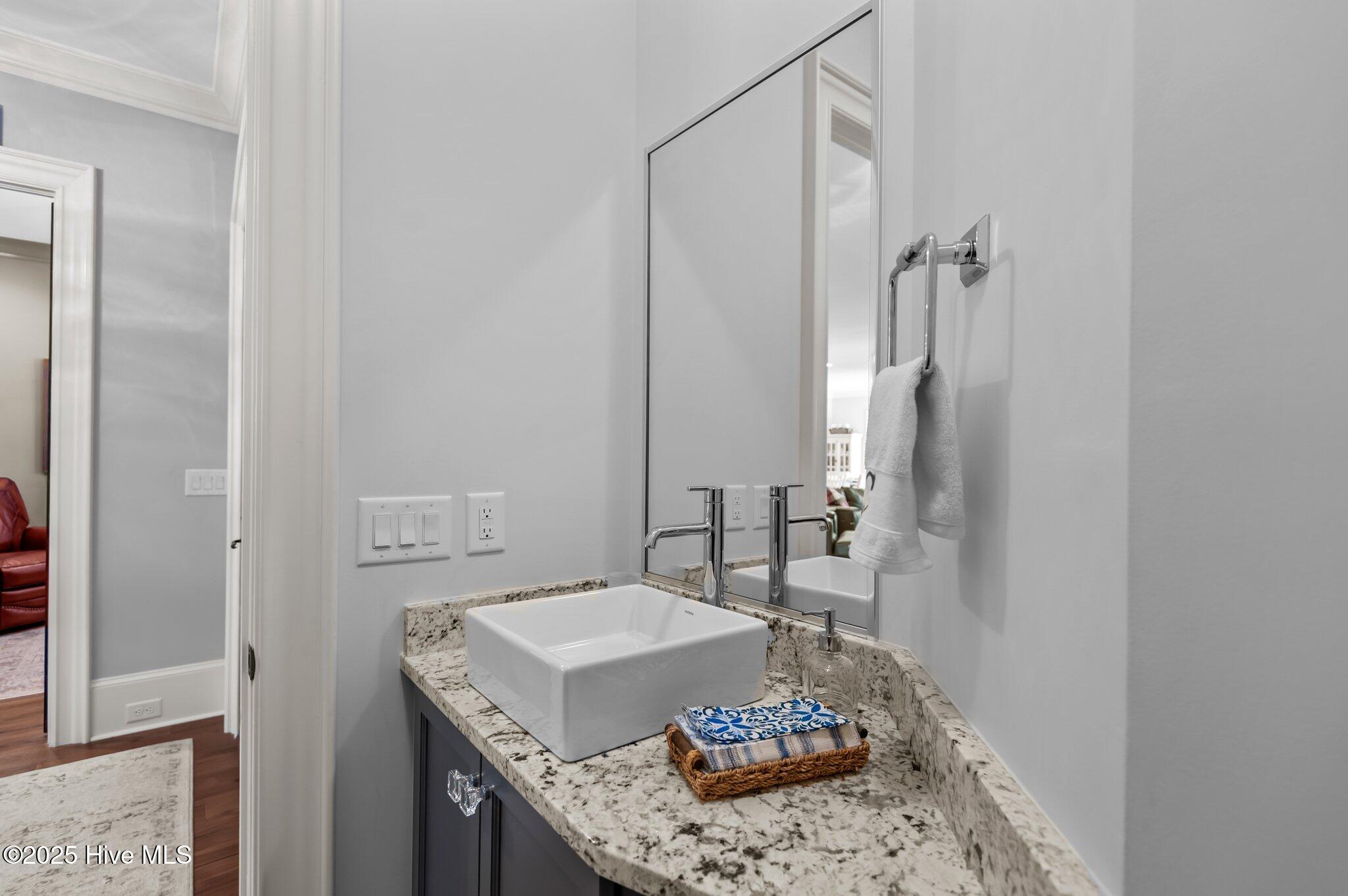3764 Ashford Place Property Photo 14