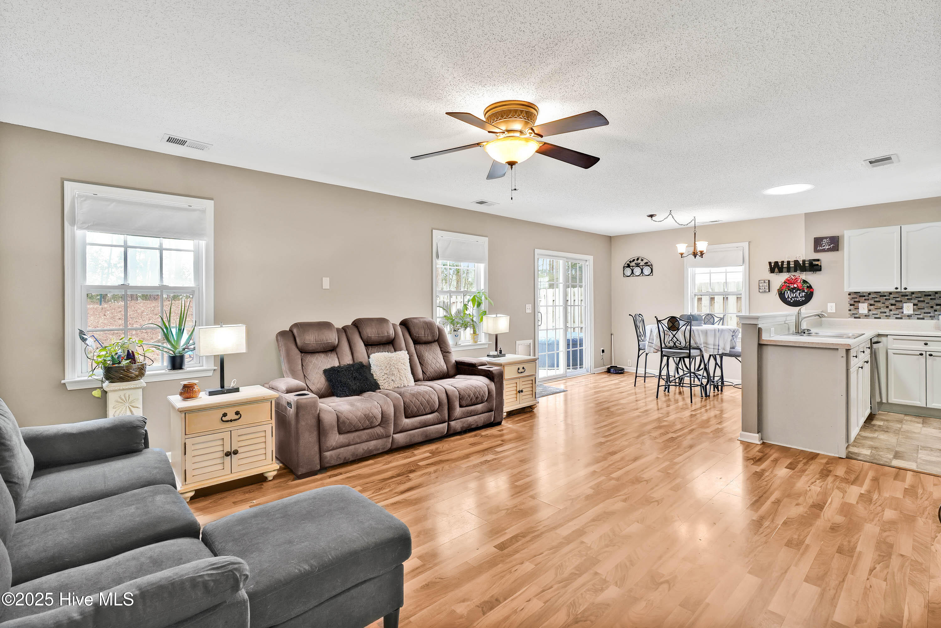 1130 Amber Pines Drive Property Photo 13