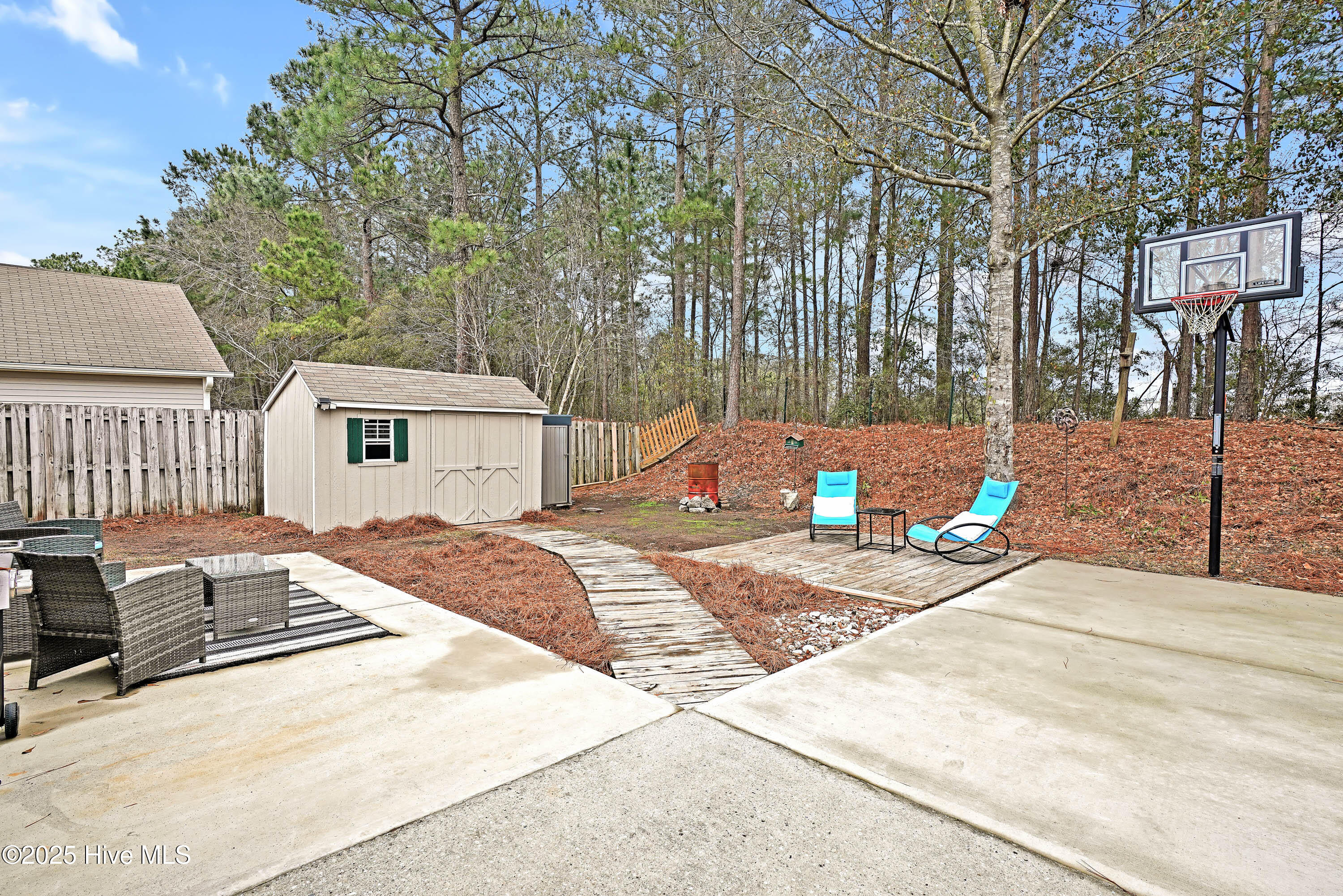 1130 Amber Pines Drive Property Photo 27