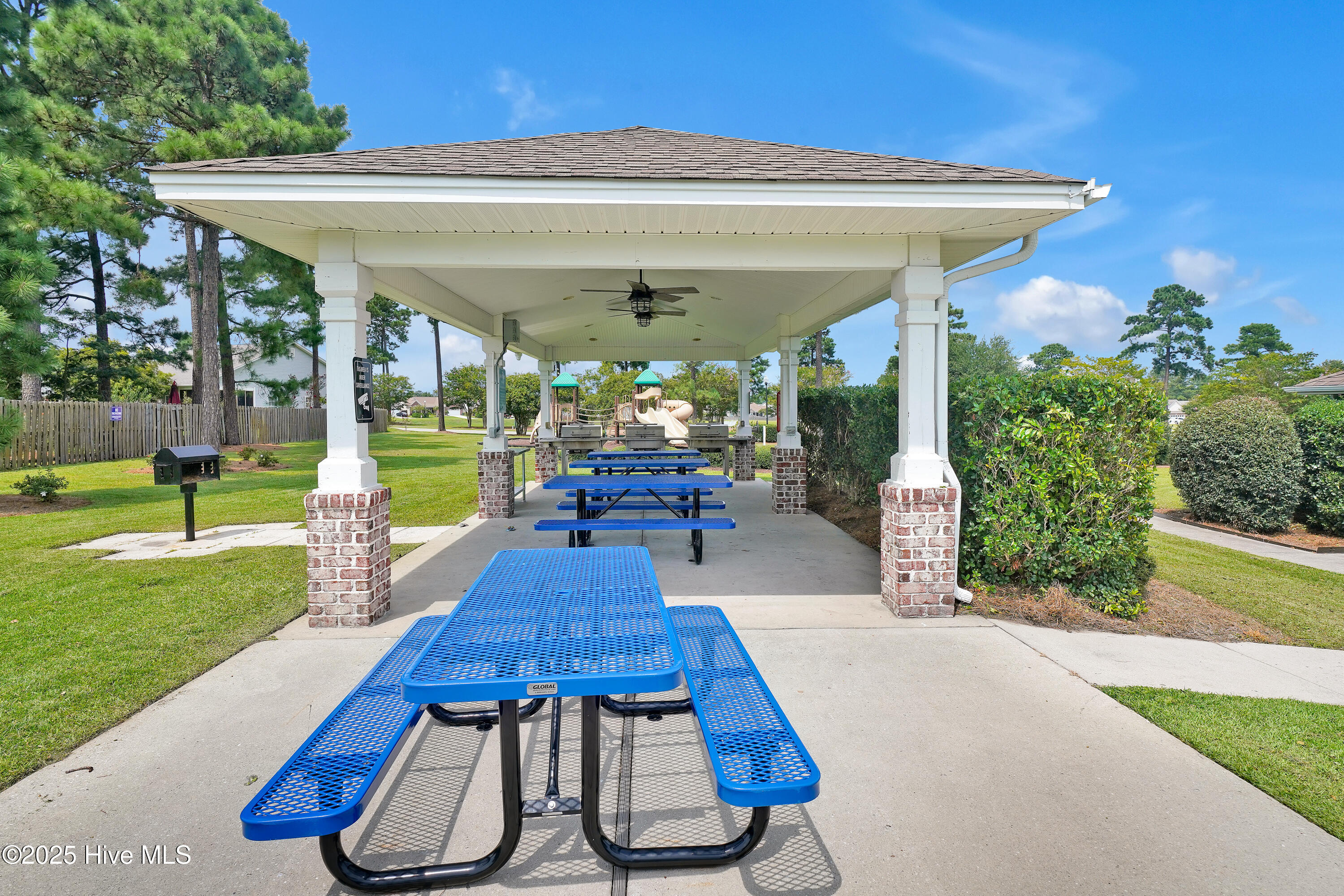 1130 Amber Pines Drive Property Photo 35