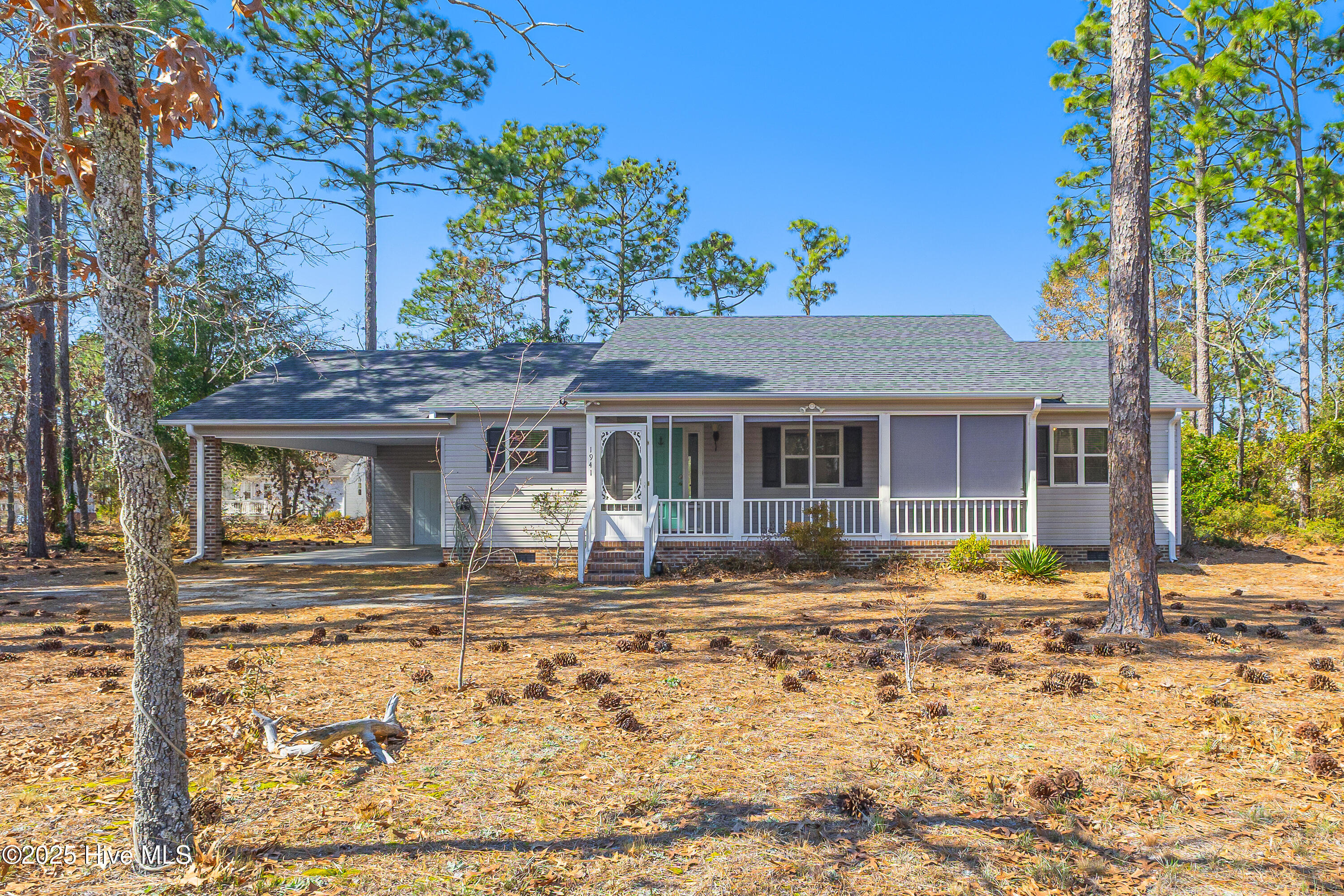 1941 E Boiling Spring Road Property Photo