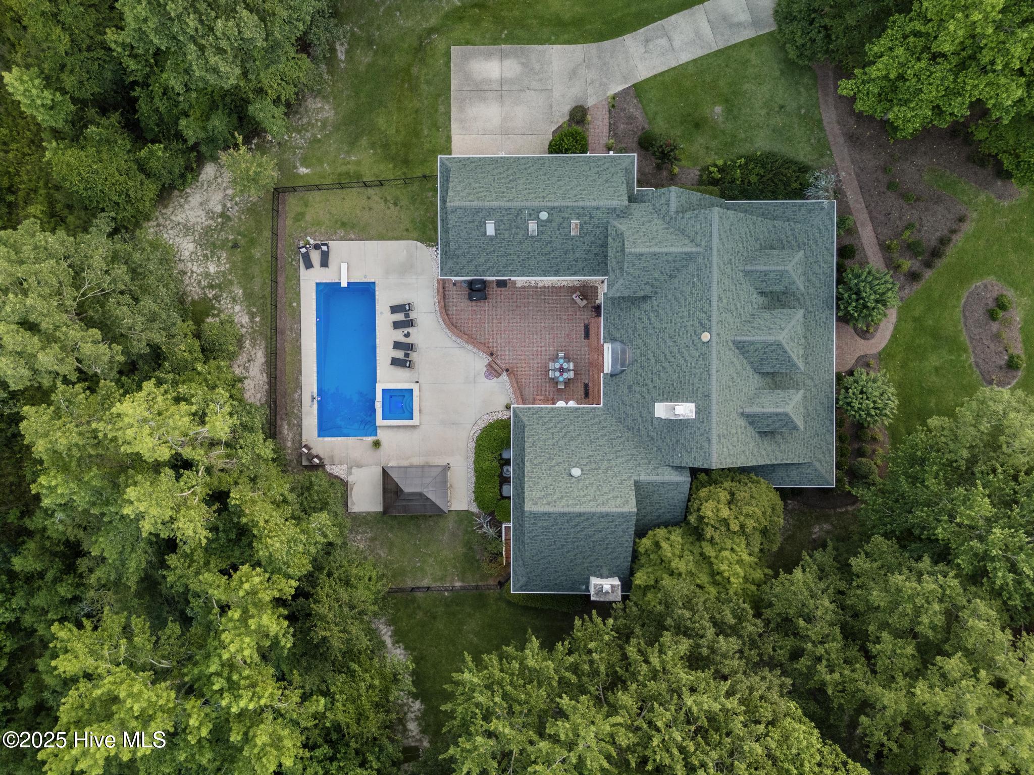 346 Royal Bluff Road Property Photo 6