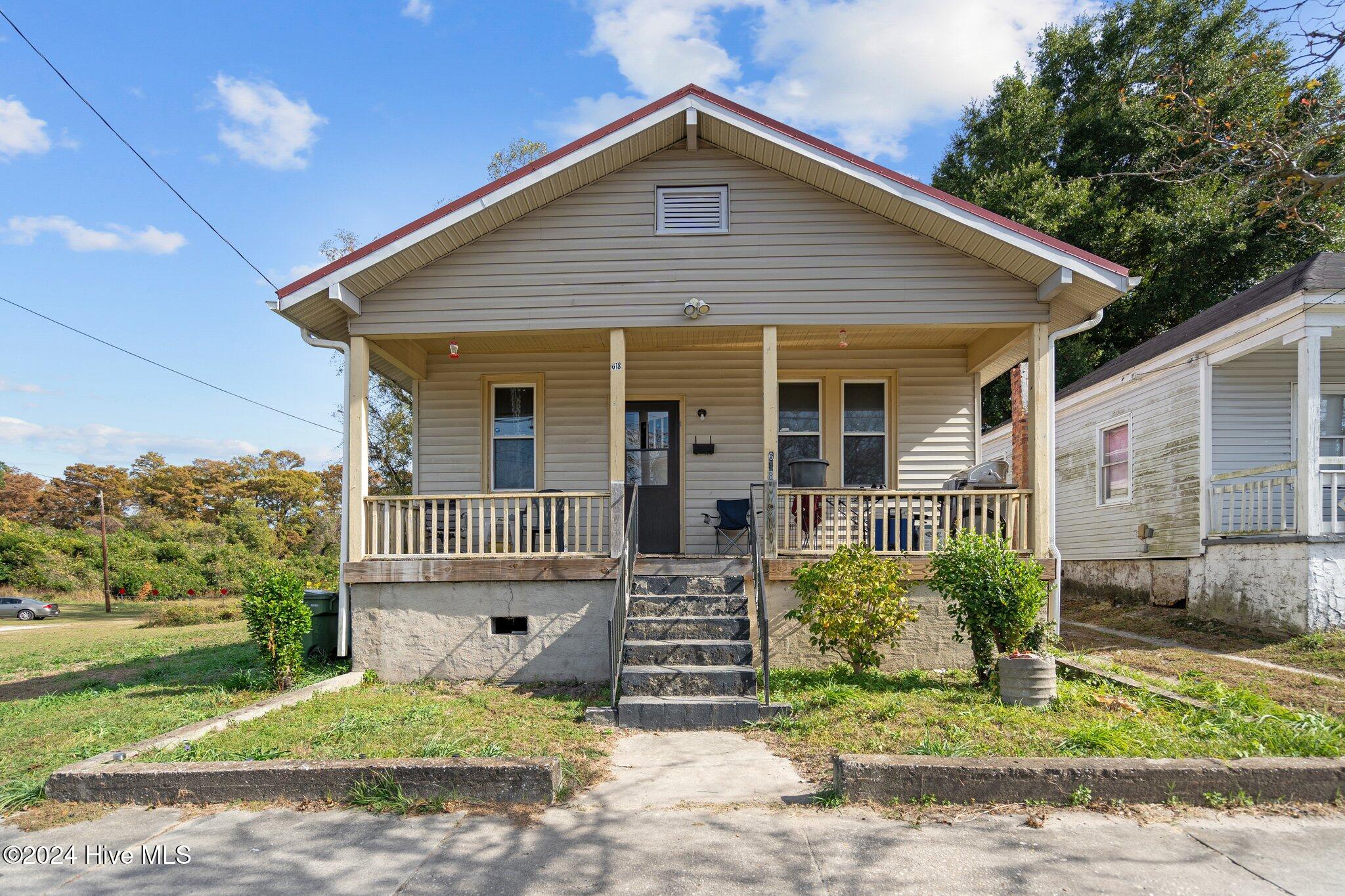 618 N 11th Street Property Photo 1