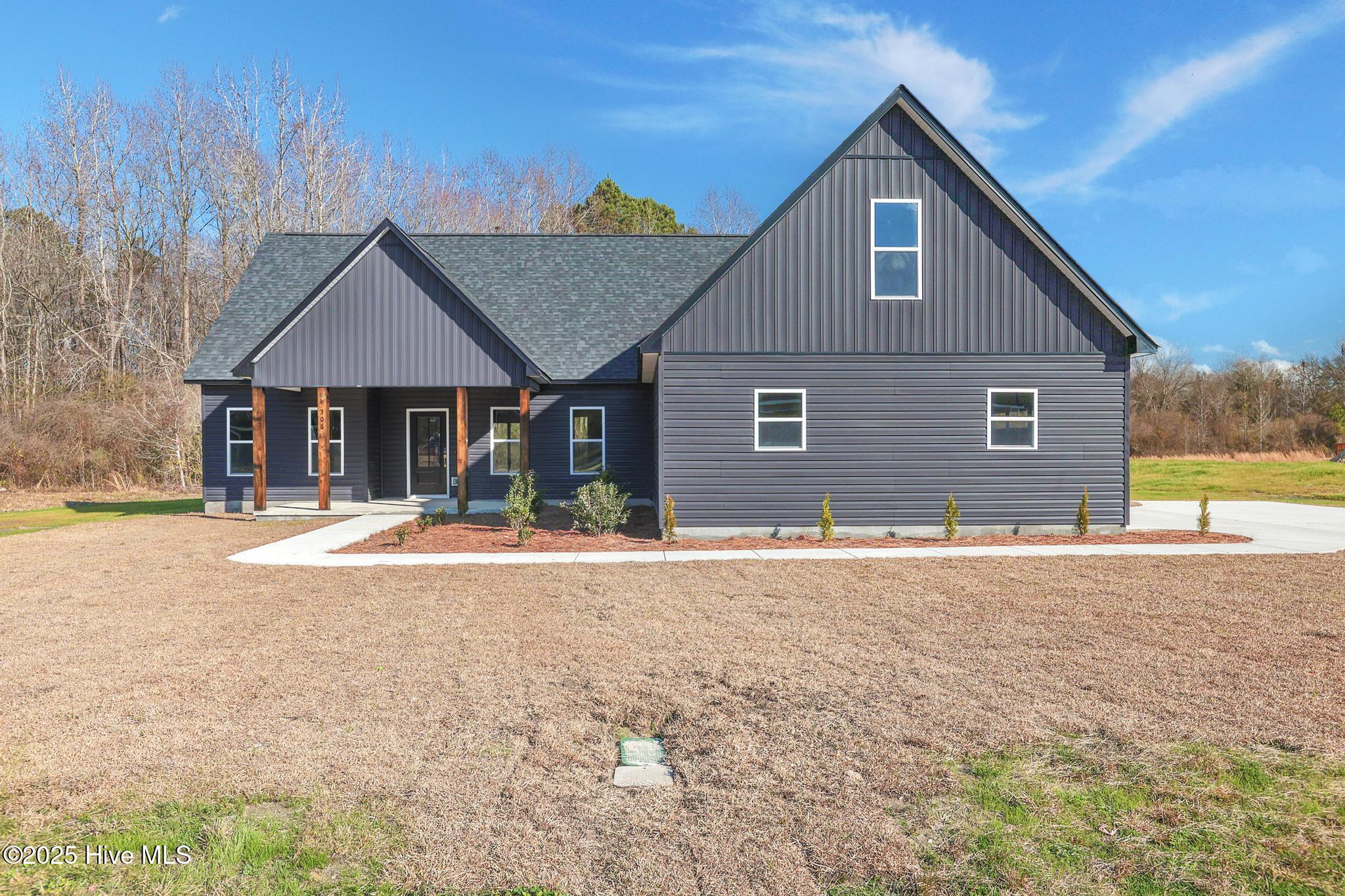 111 Adams Landing Way Property Photo