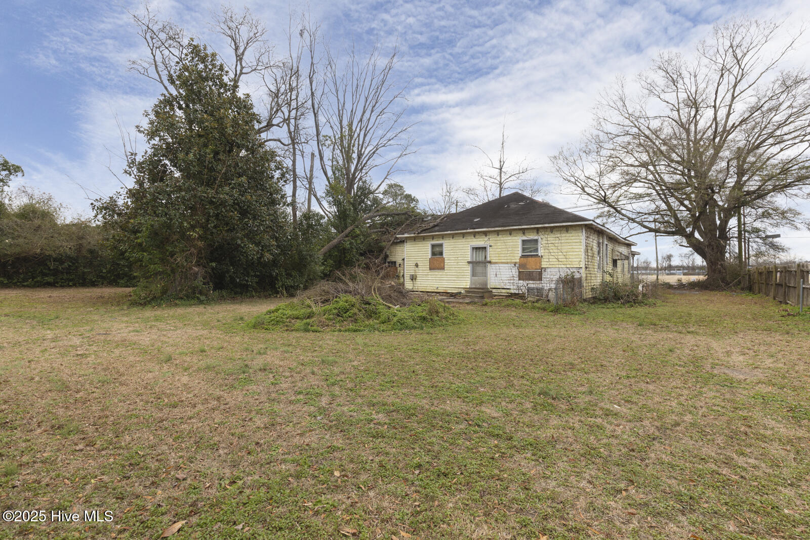 202 Kinston Highway Property Photo 7