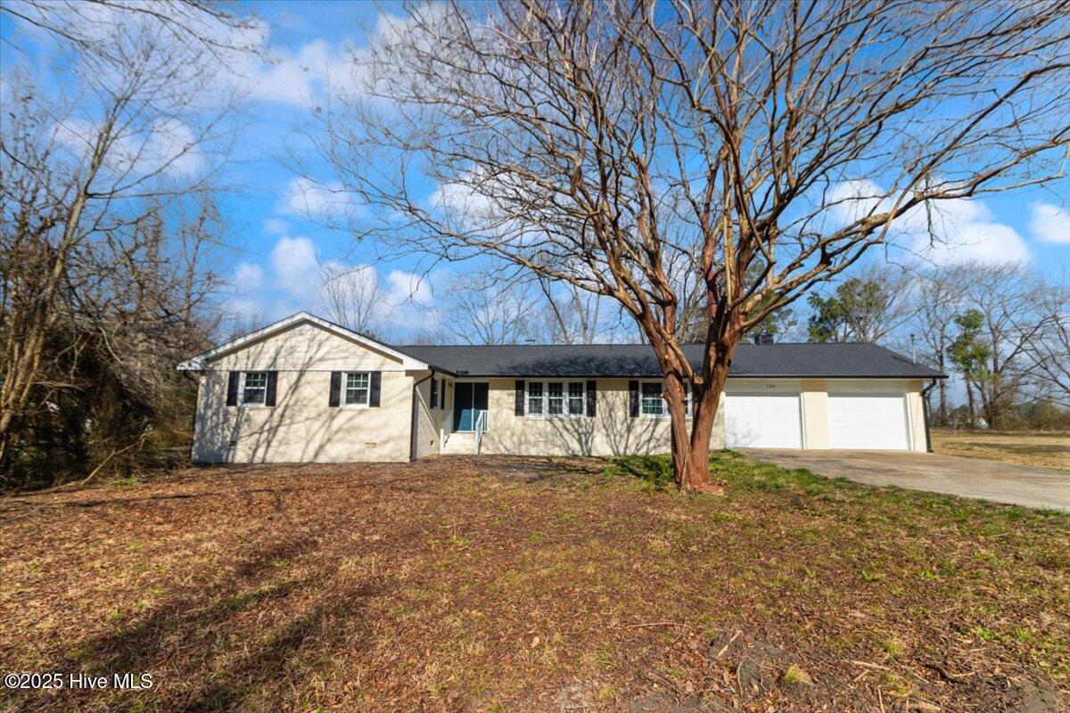 128 Flowers Road Property Photo